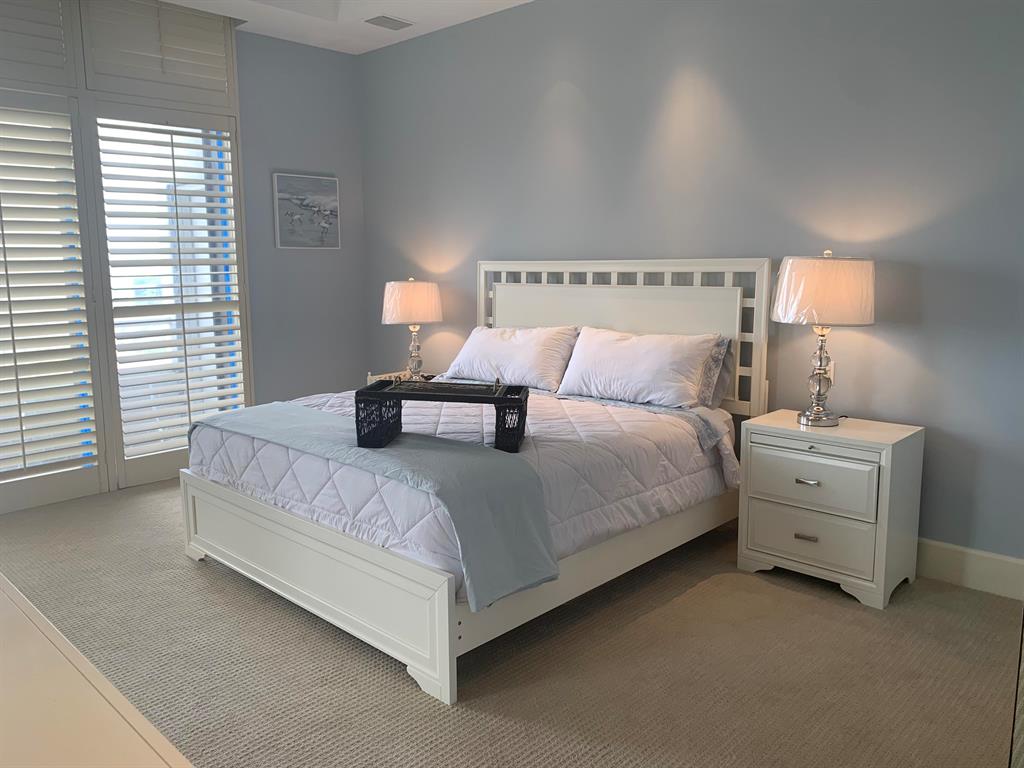 TRUMP PLAZA OF THE PALM BEACHES CONDO - Residential