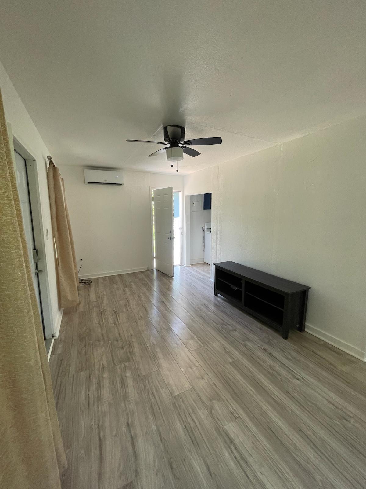 Irene Plaza - Residential