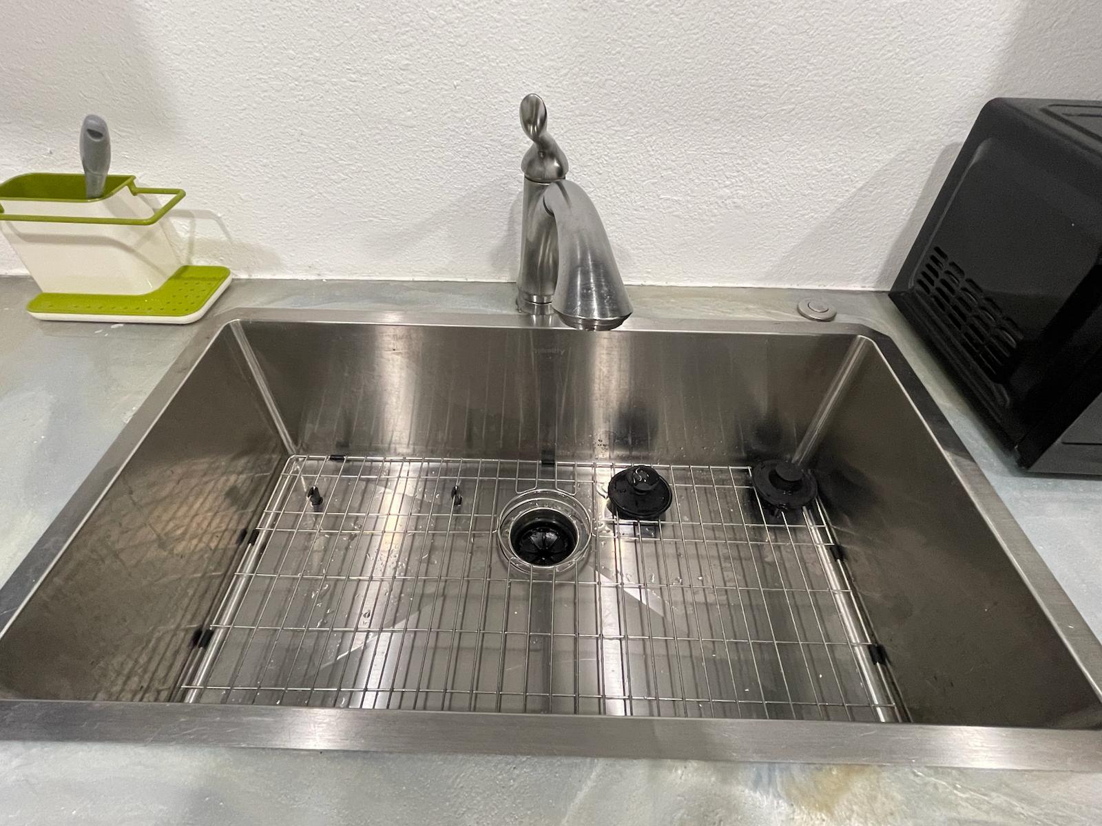 Irene Plaza - Residential