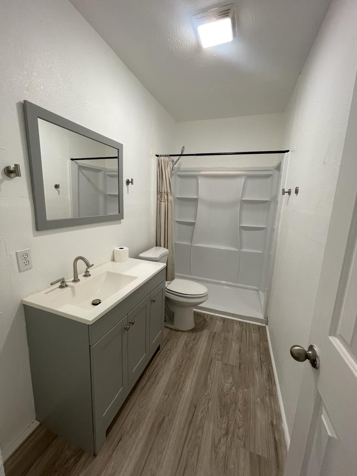 Irene Plaza - Residential