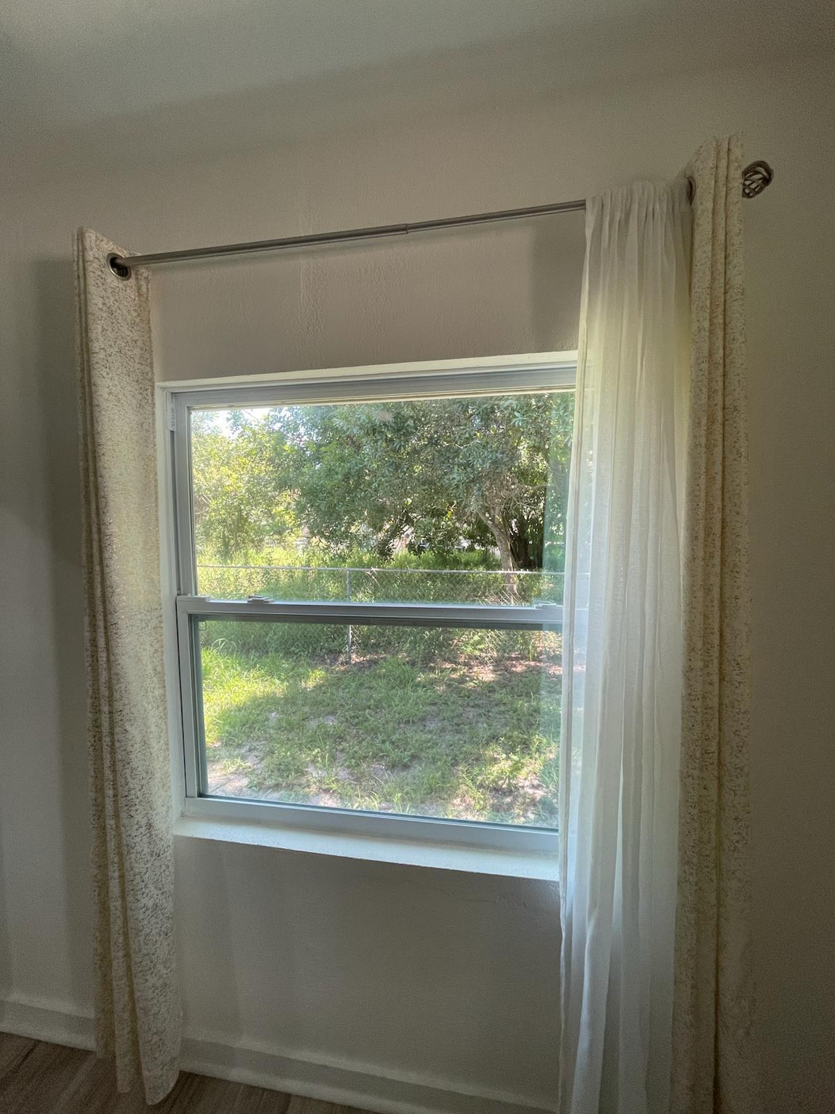 Irene Plaza - Residential