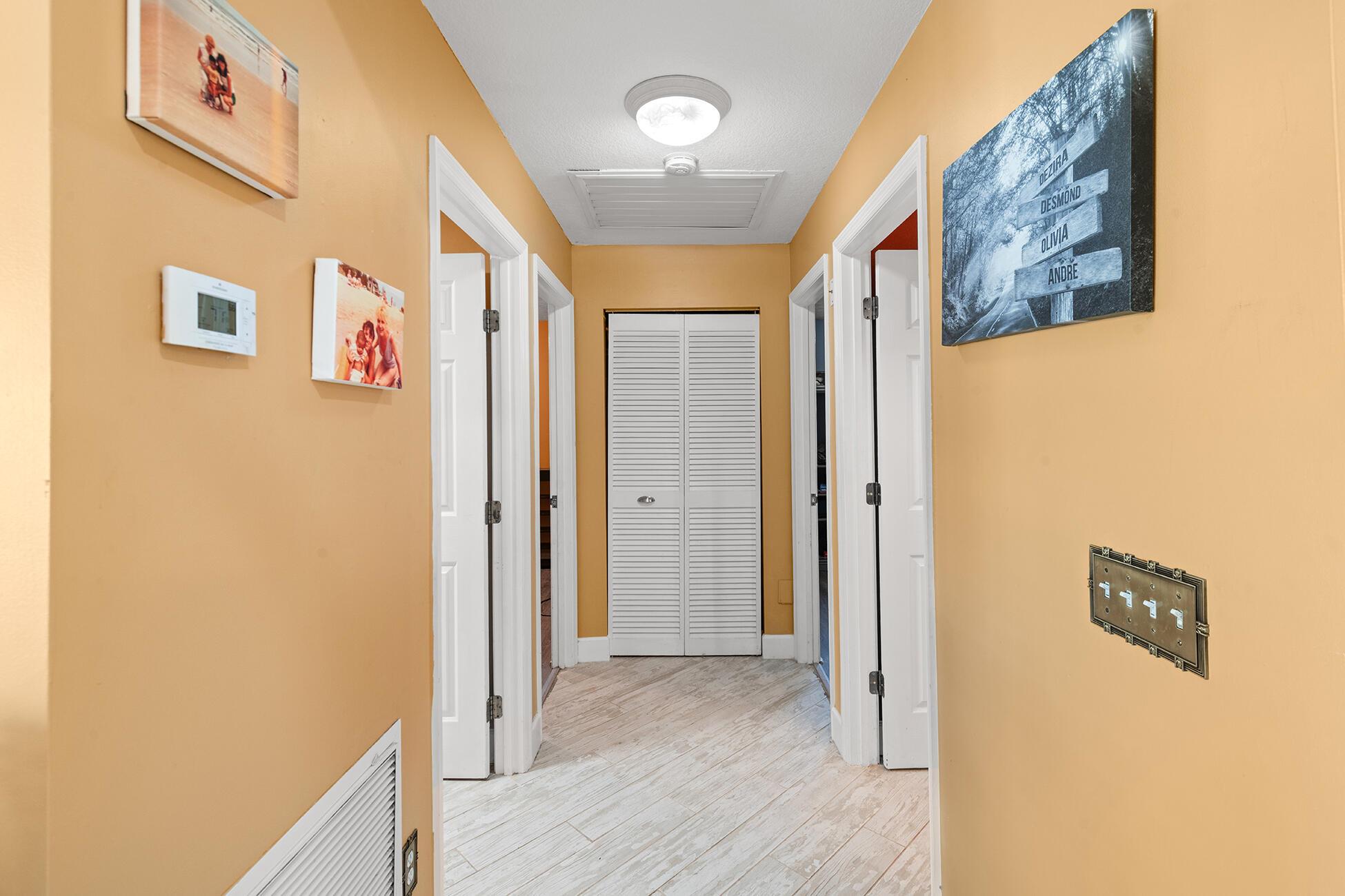 PORT ST LUCIE SECTION 20 - Residential