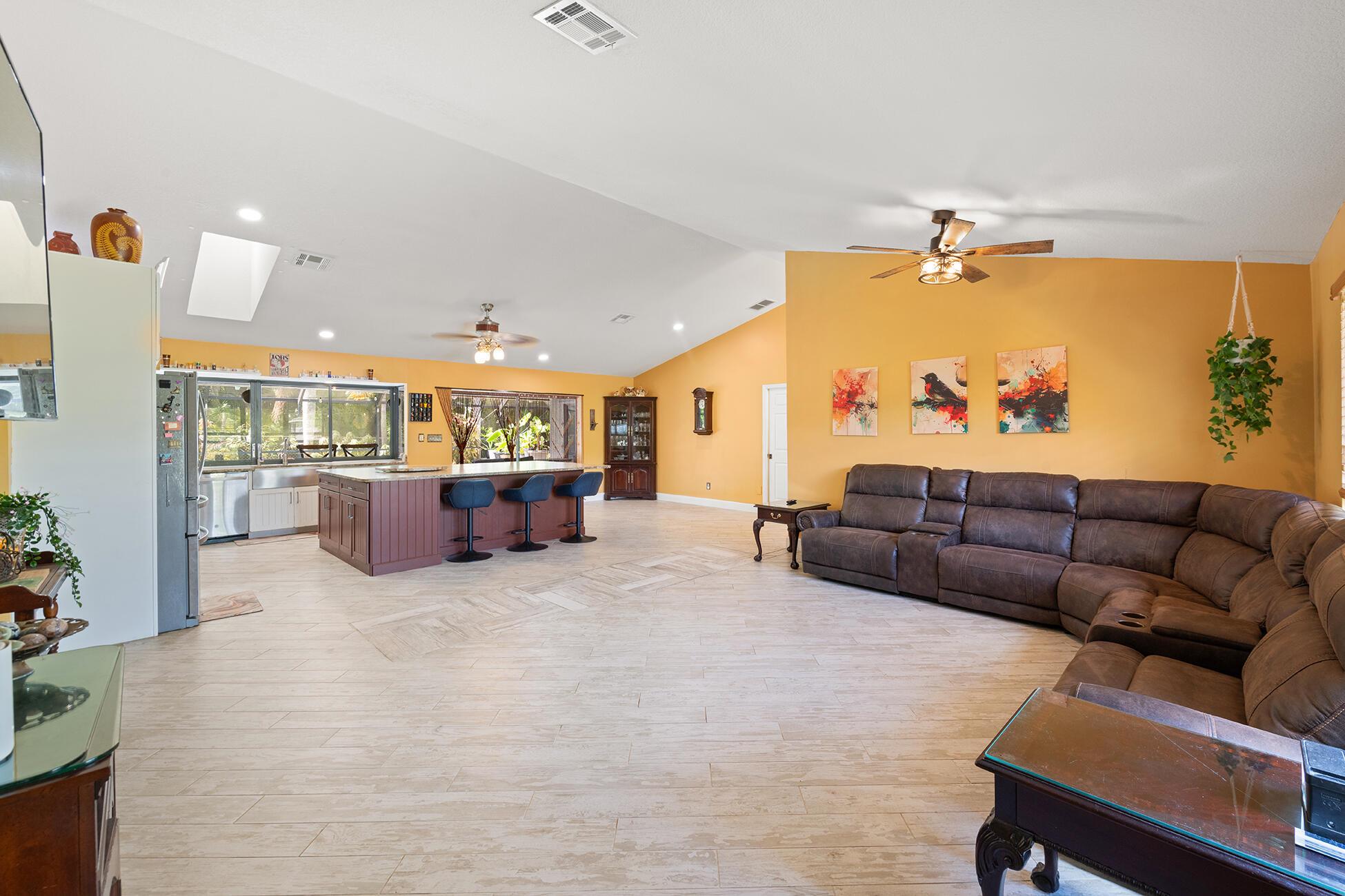 PORT ST LUCIE SECTION 20 - Residential