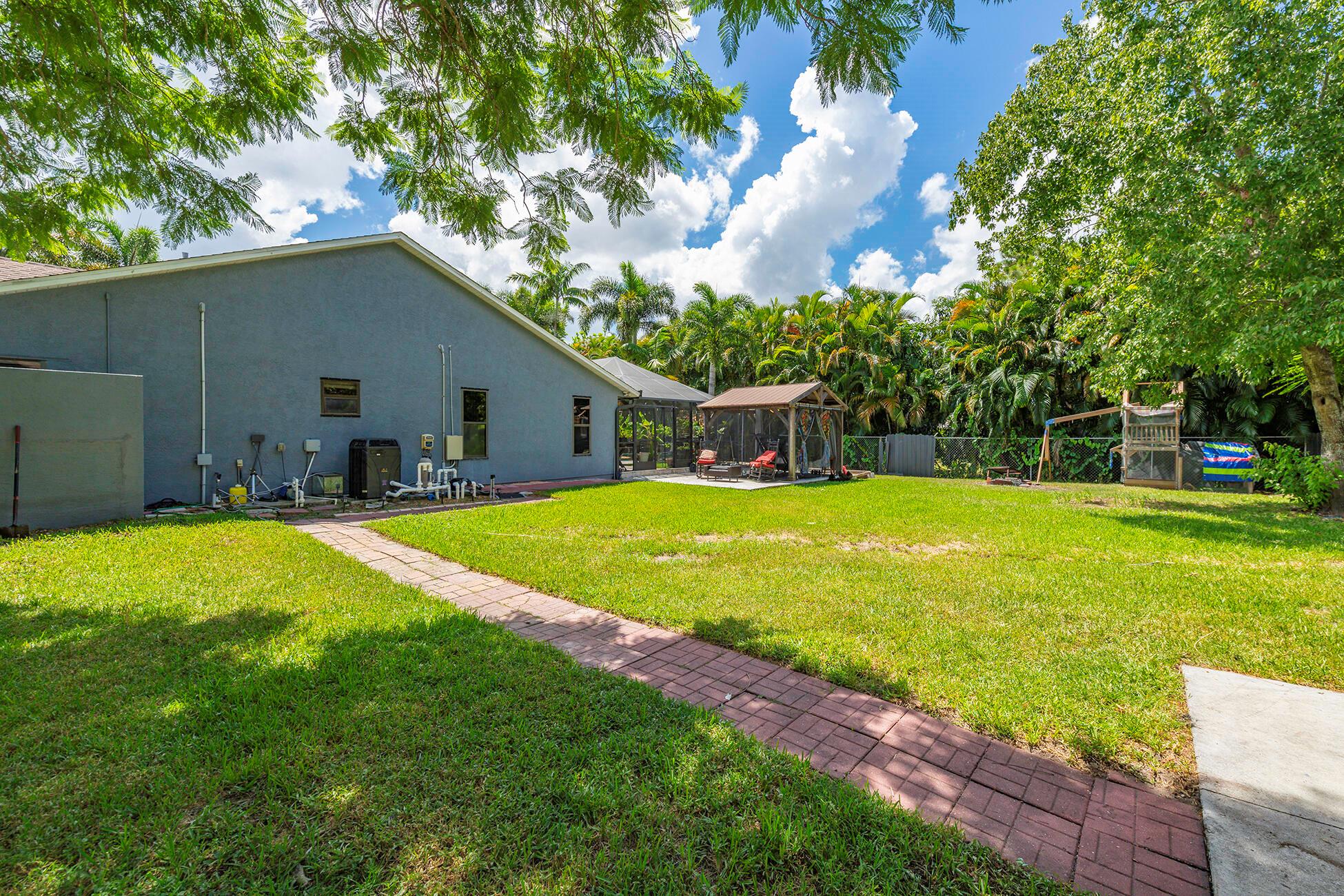 PORT ST LUCIE SECTION 20 - Residential