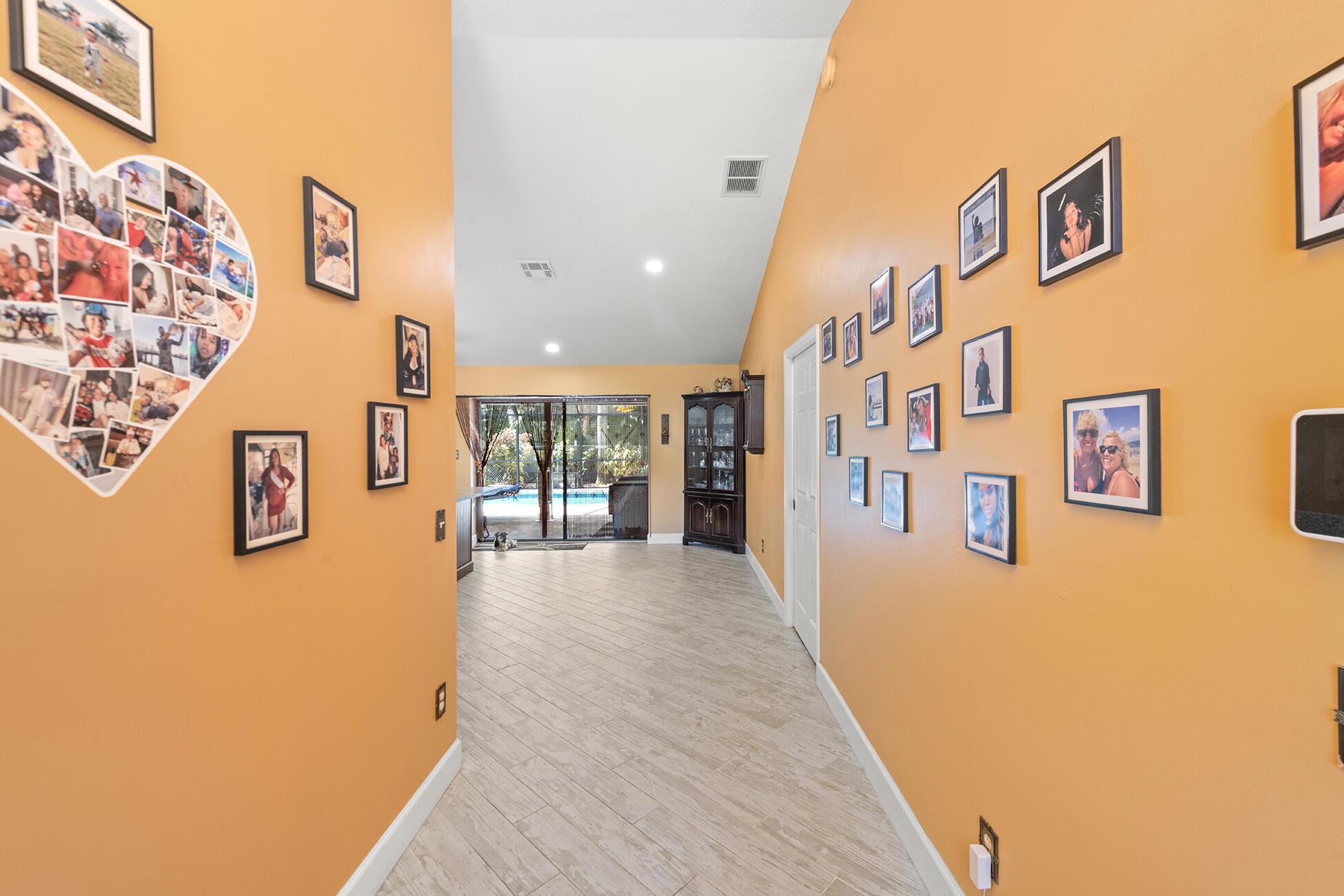 PORT ST LUCIE SECTION 20 - Residential