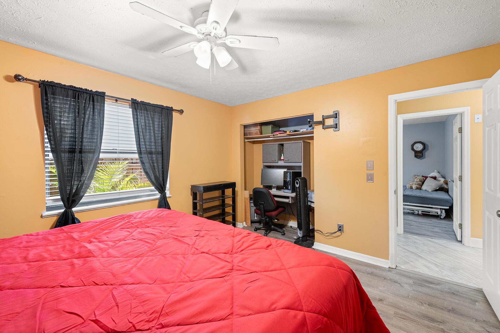 PORT ST LUCIE SECTION 20 - Residential