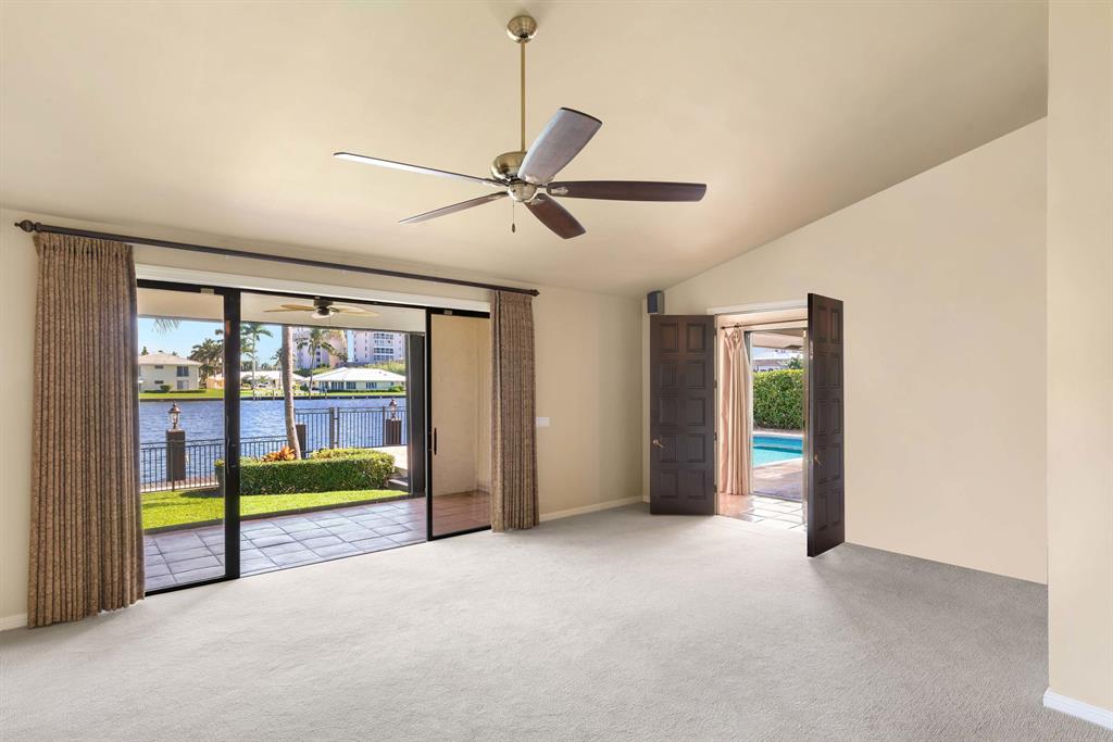 TROPIC ISLE - Residential