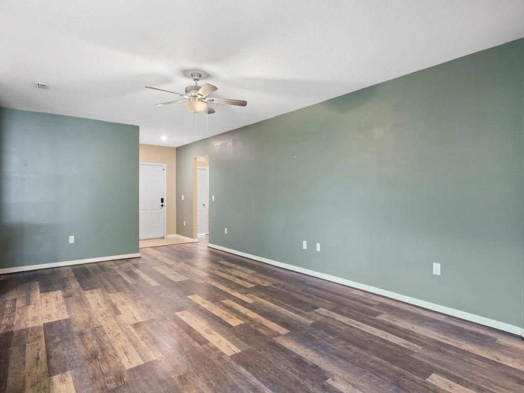 Photo of 8416 105th Ave, Vero Beach, FL 32967 (MLS # F10527005)