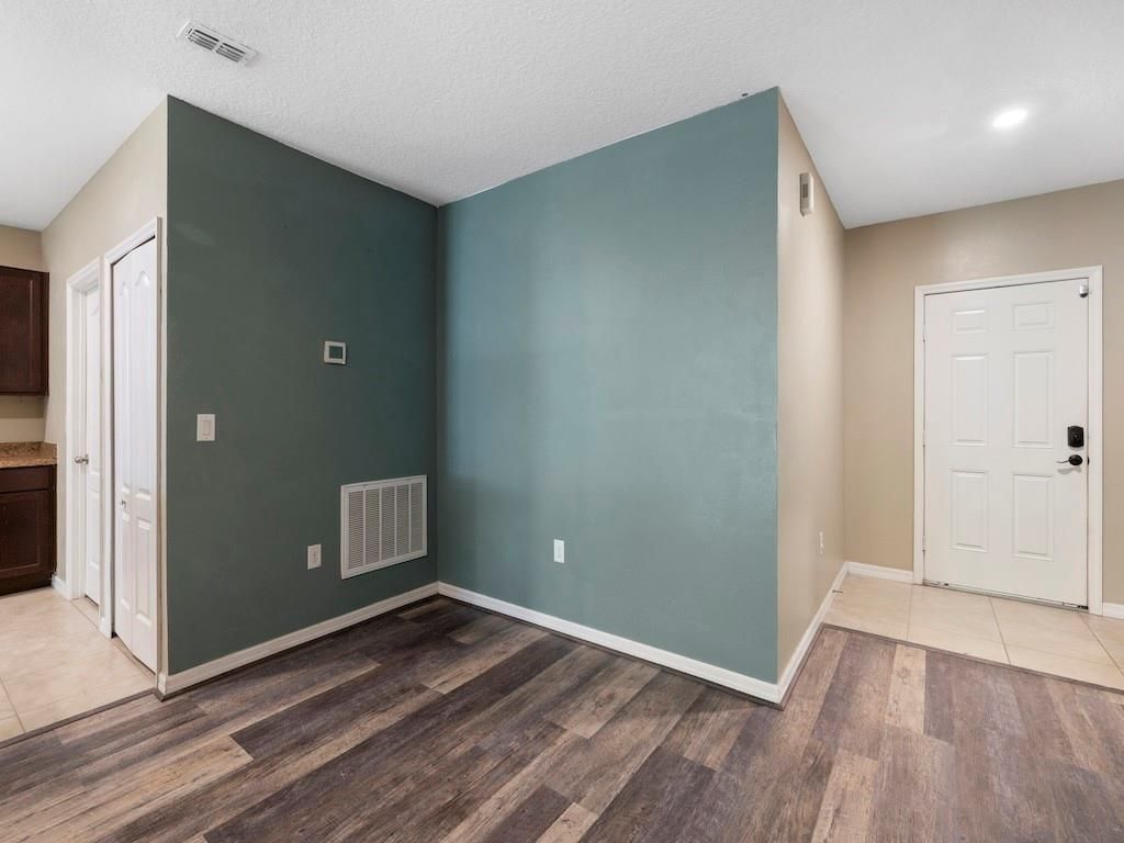 Photo of 8416 105th Ave, Vero Beach, FL 32967 (MLS # F10527005)