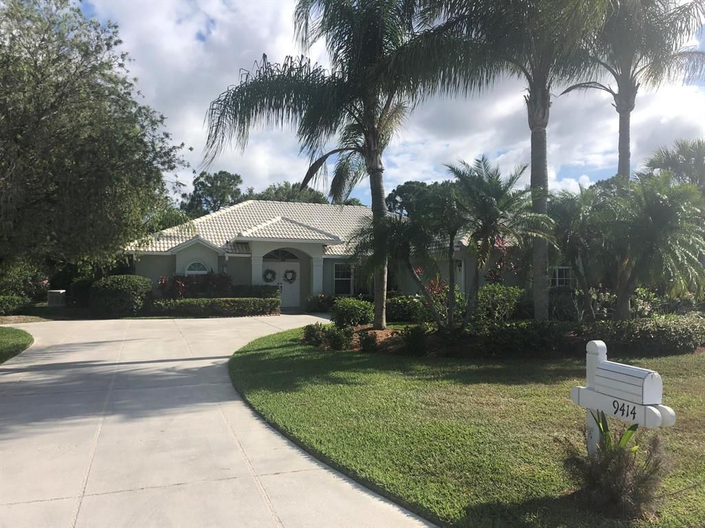 Photo of 9414 Bunting Lane, Fort Pierce, FL 34951 (MLS # R10716645)