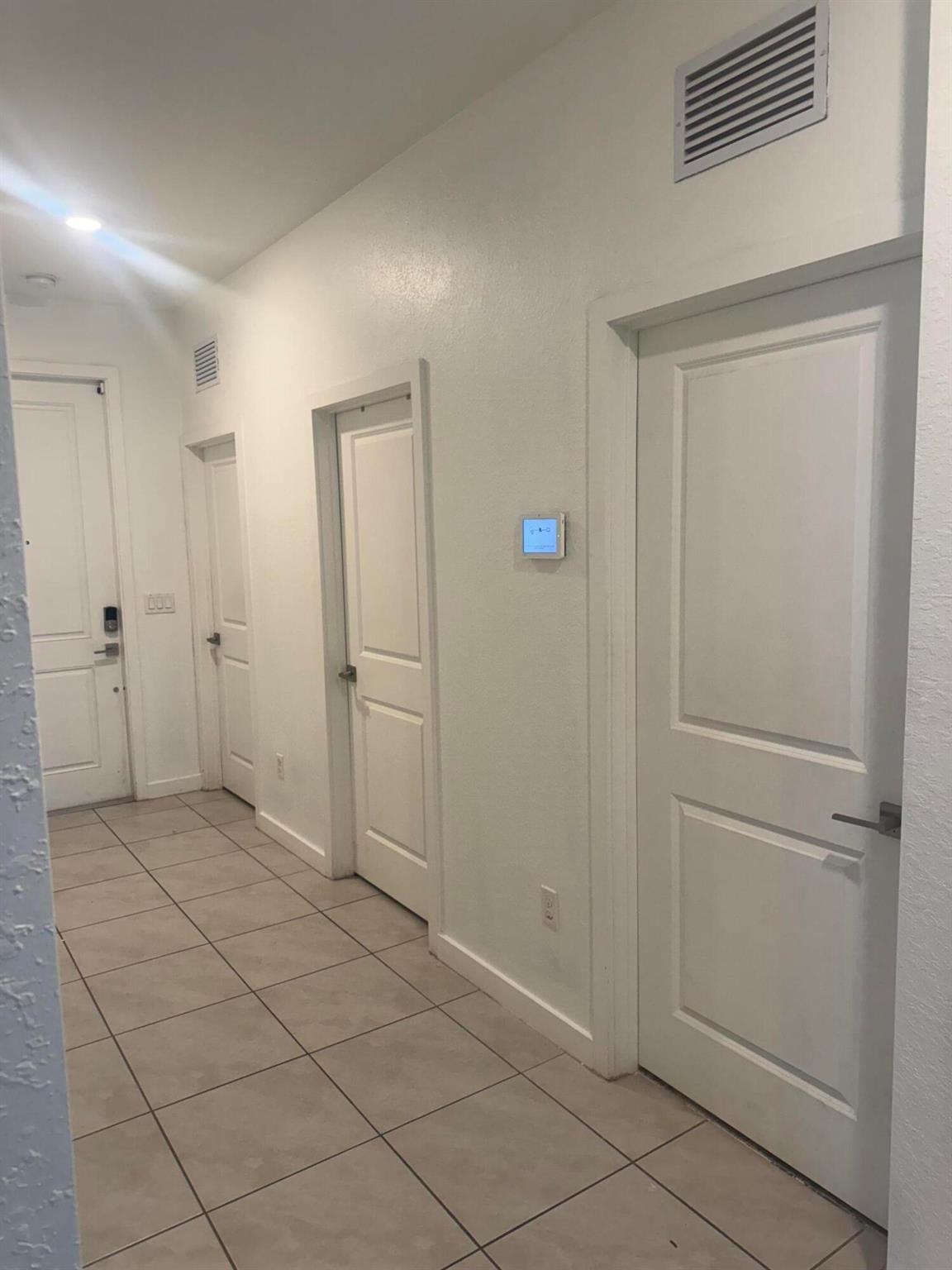 JAXON PARK - Residential Lease