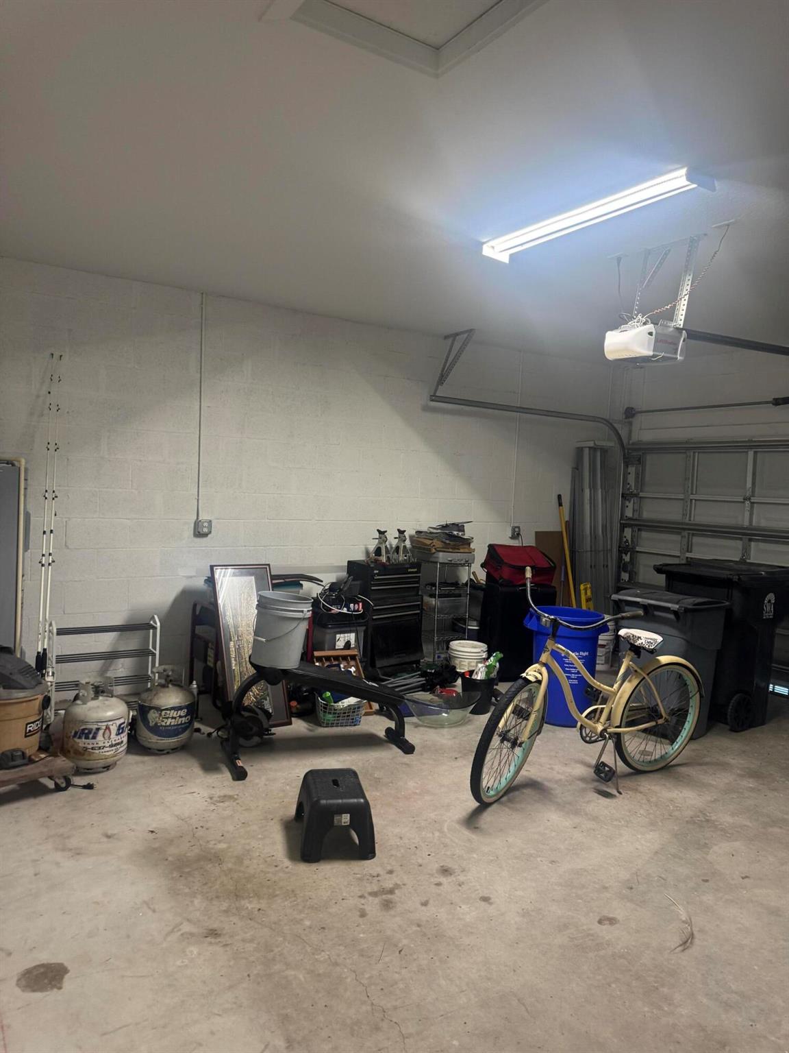 JAXON PARK - Residential Lease