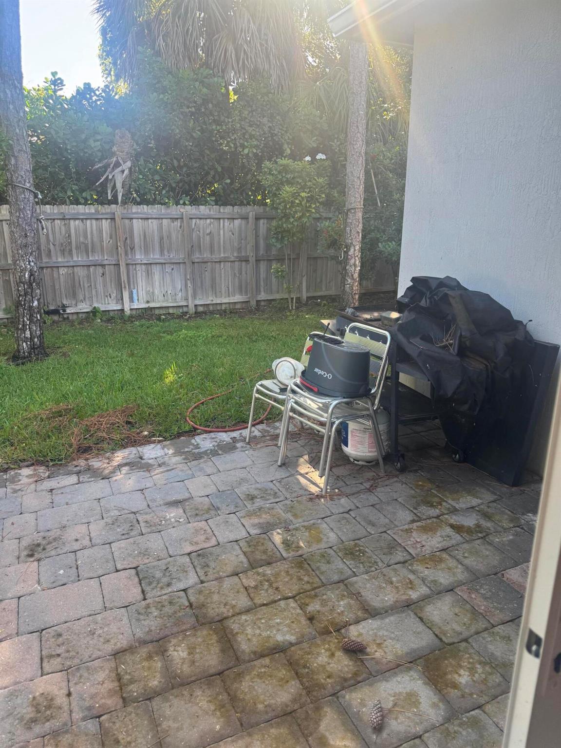 JAXON PARK - Residential Lease