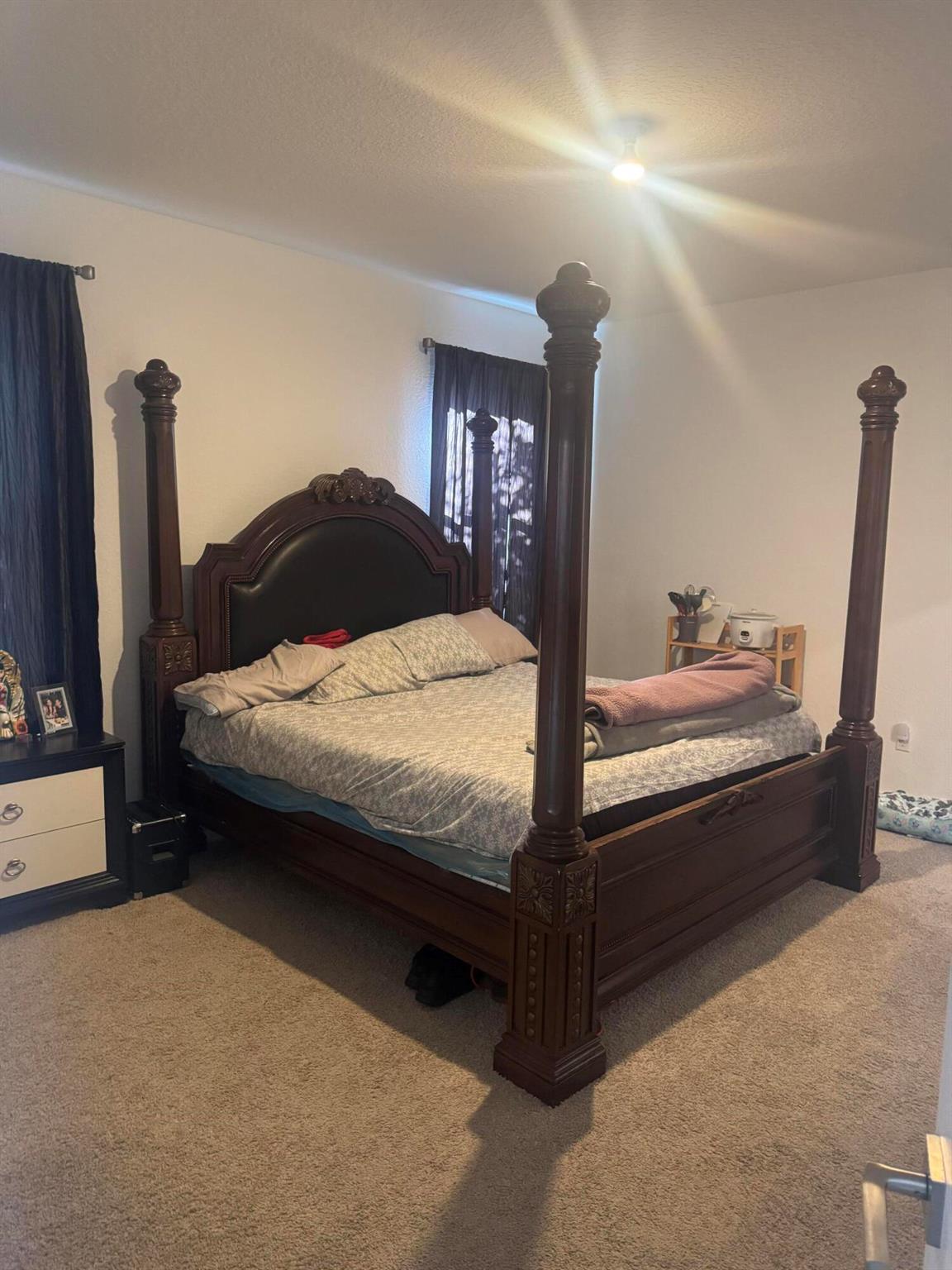 JAXON PARK - Residential Lease