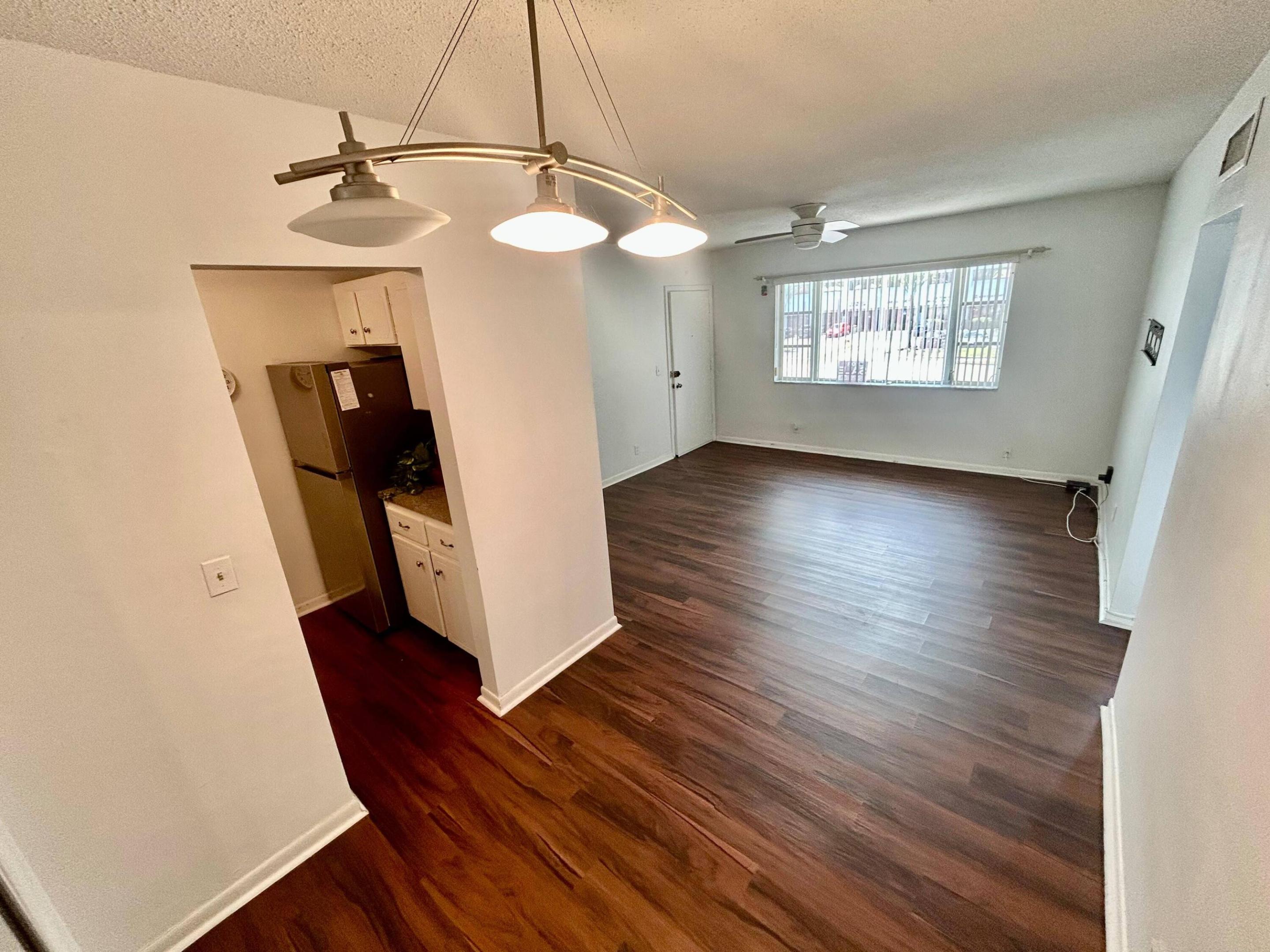 350 S Cypress Road