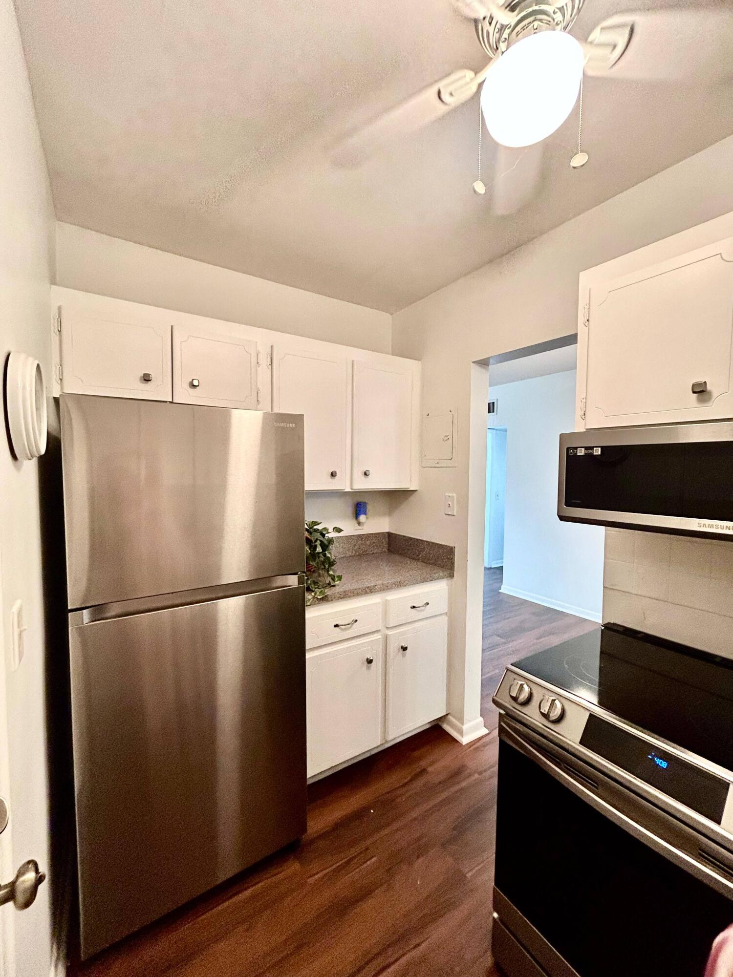 350 S Cypress Road 521