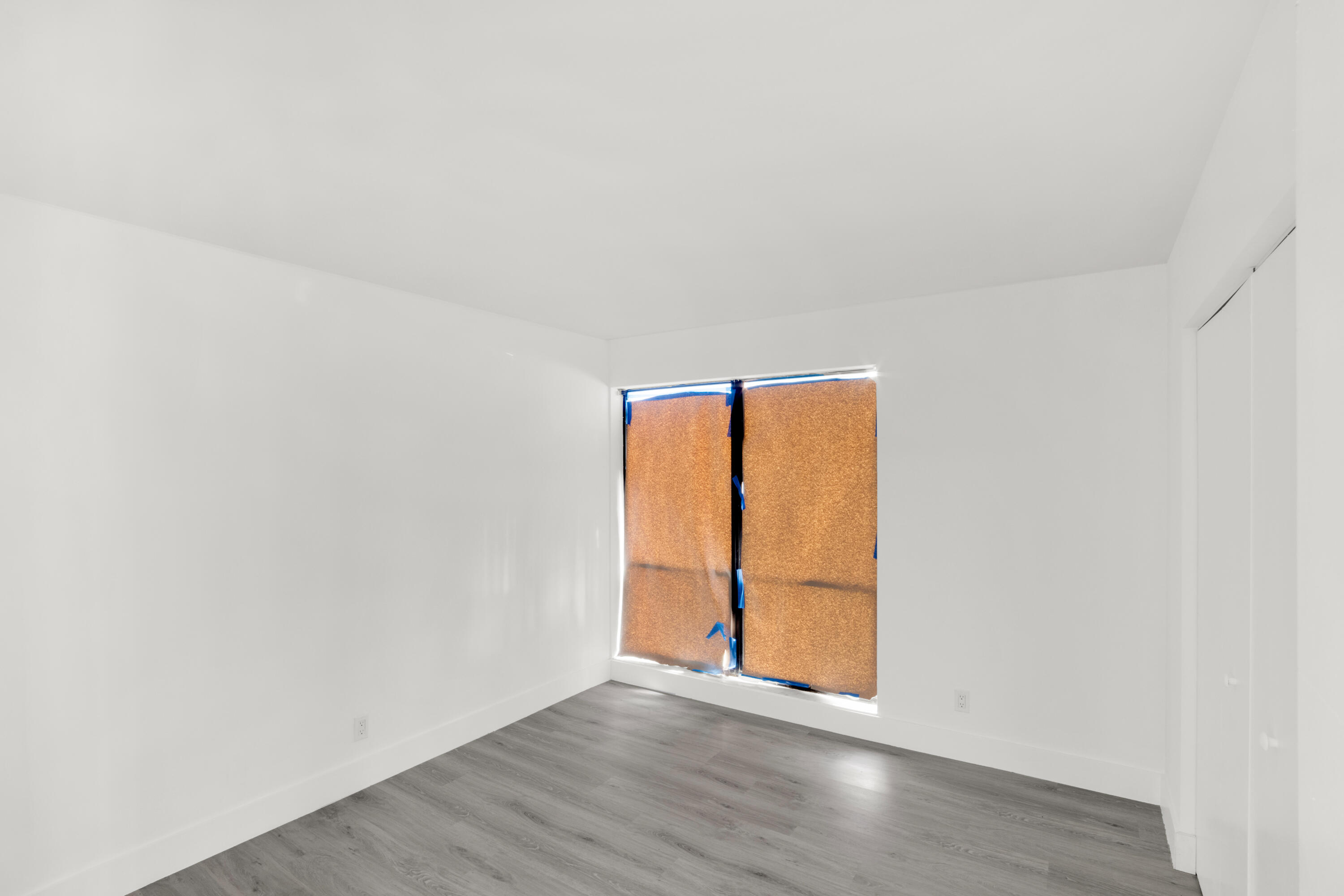 TOWN & COUNTRY ESTATES CONDO - Residential