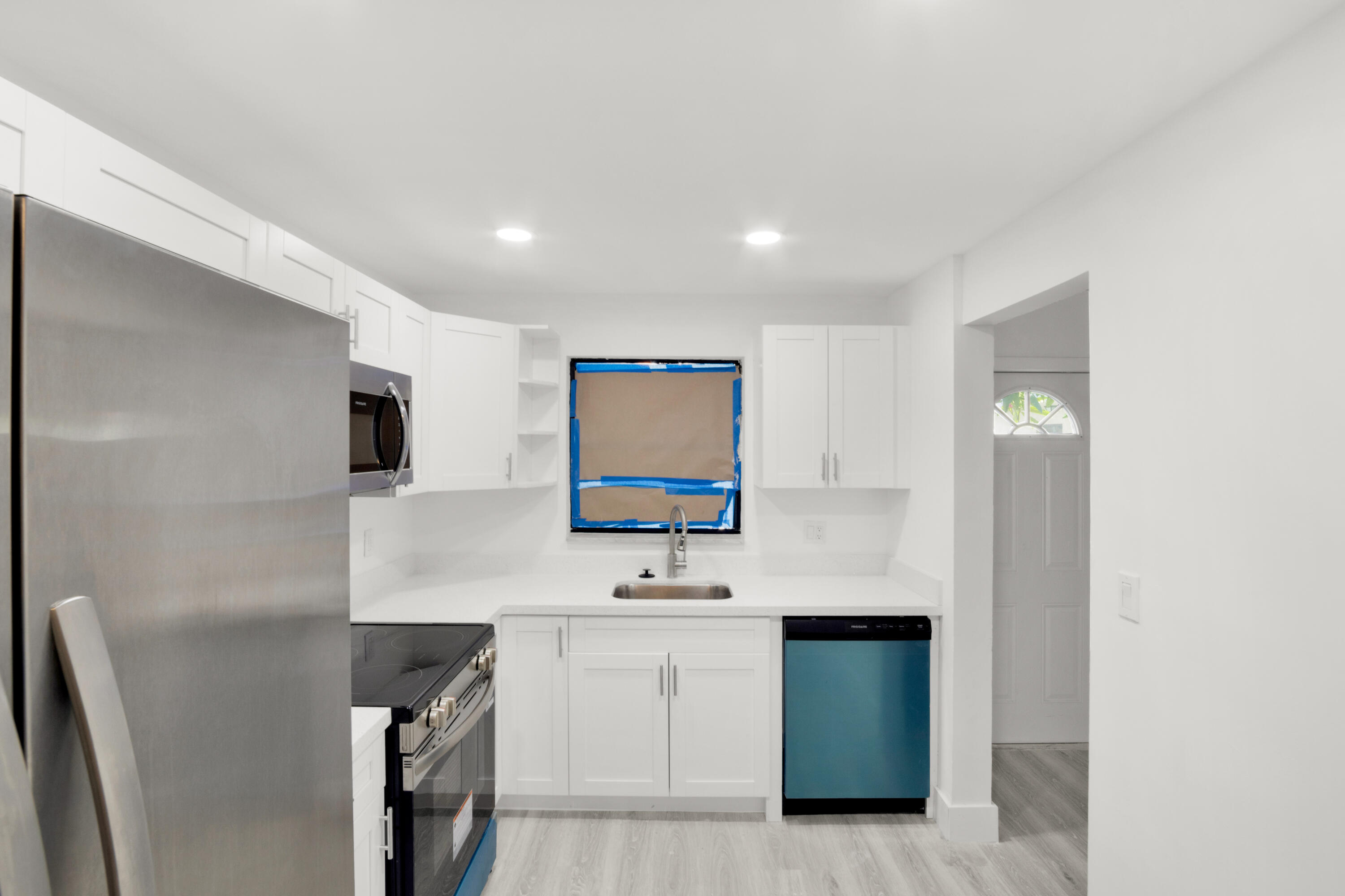 TOWN & COUNTRY ESTATES CONDO - Residential