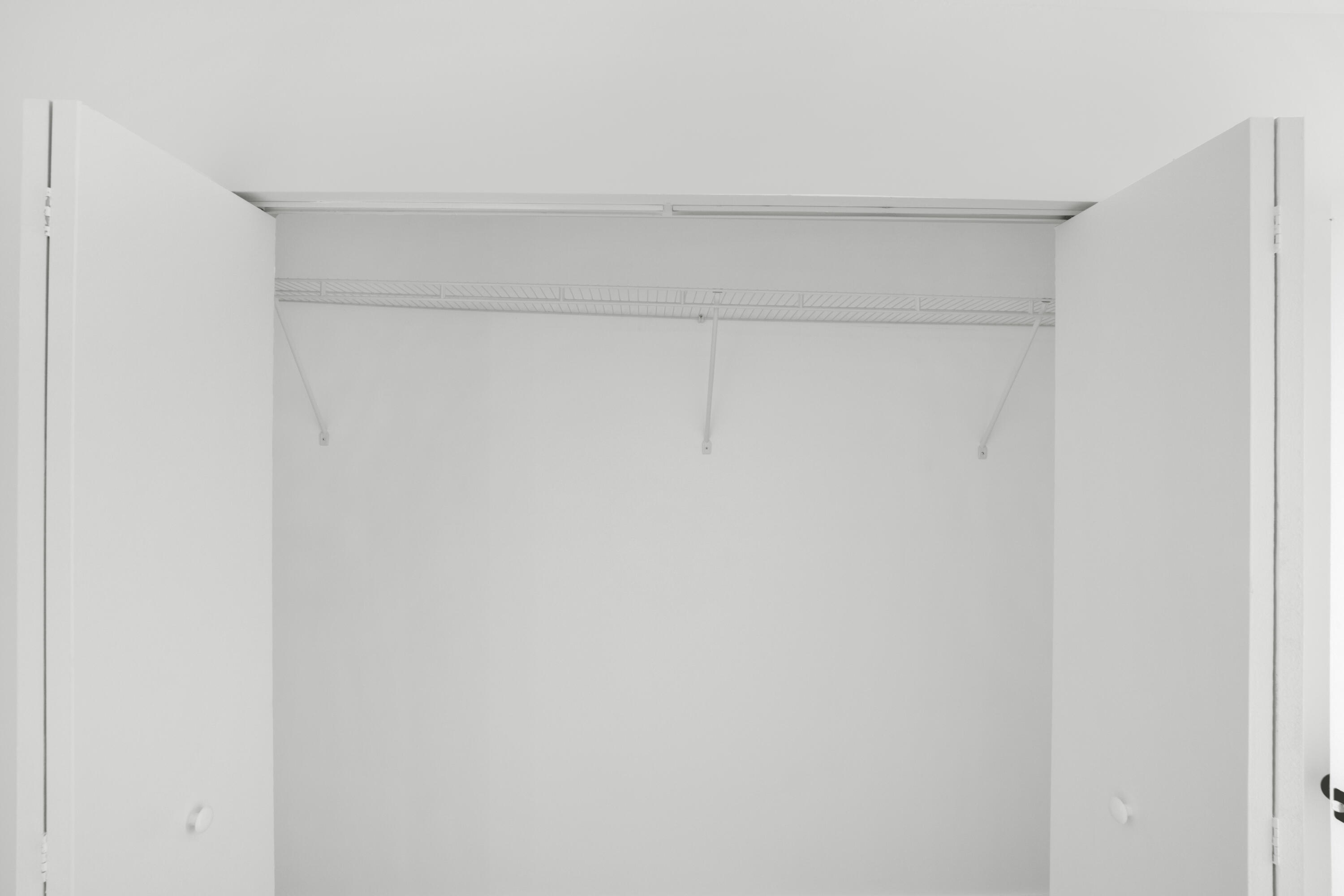 TOWN & COUNTRY ESTATES CONDO - Residential