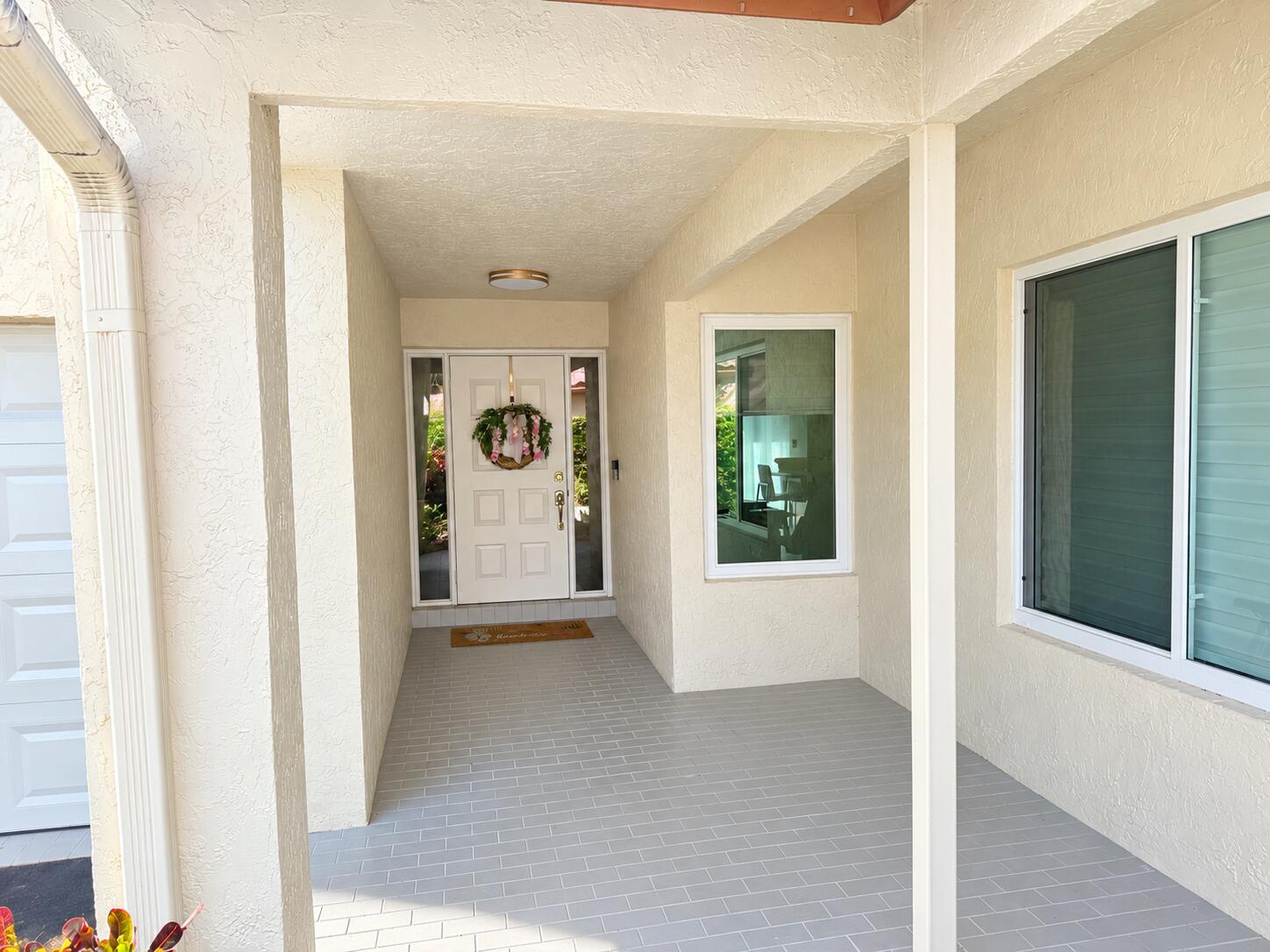 23379 Water Circle