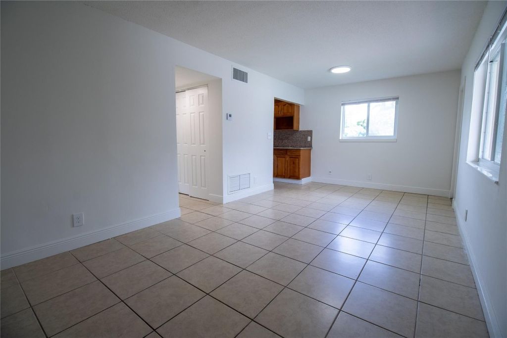 Photo of 1727 Liberty Street #11, Hollywood, FL 33020 (MLS # F10515331)