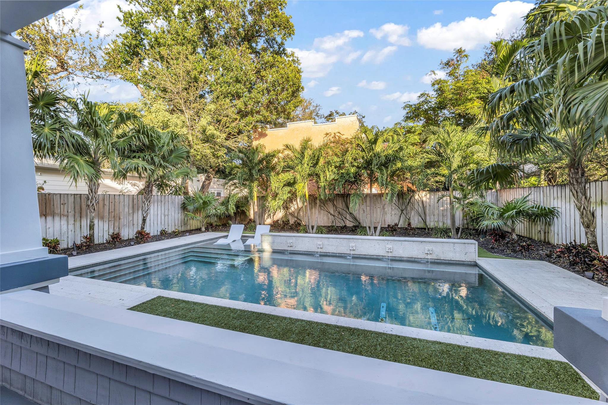 Rio Vista Cj Hectors Resu - Residential