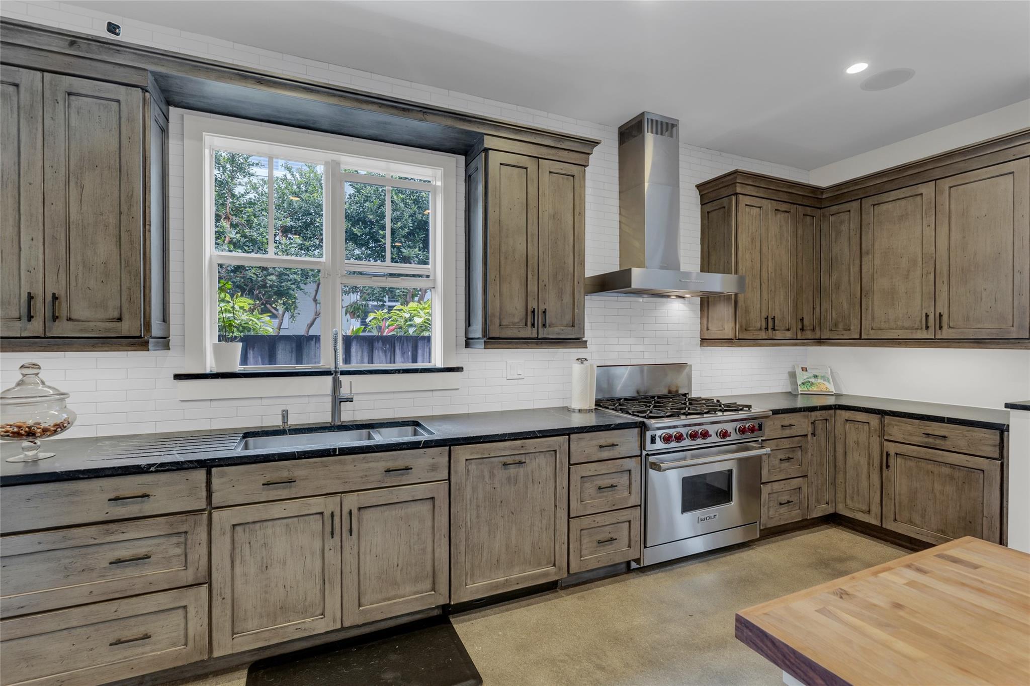 Rio Vista Cj Hectors Resu - Residential