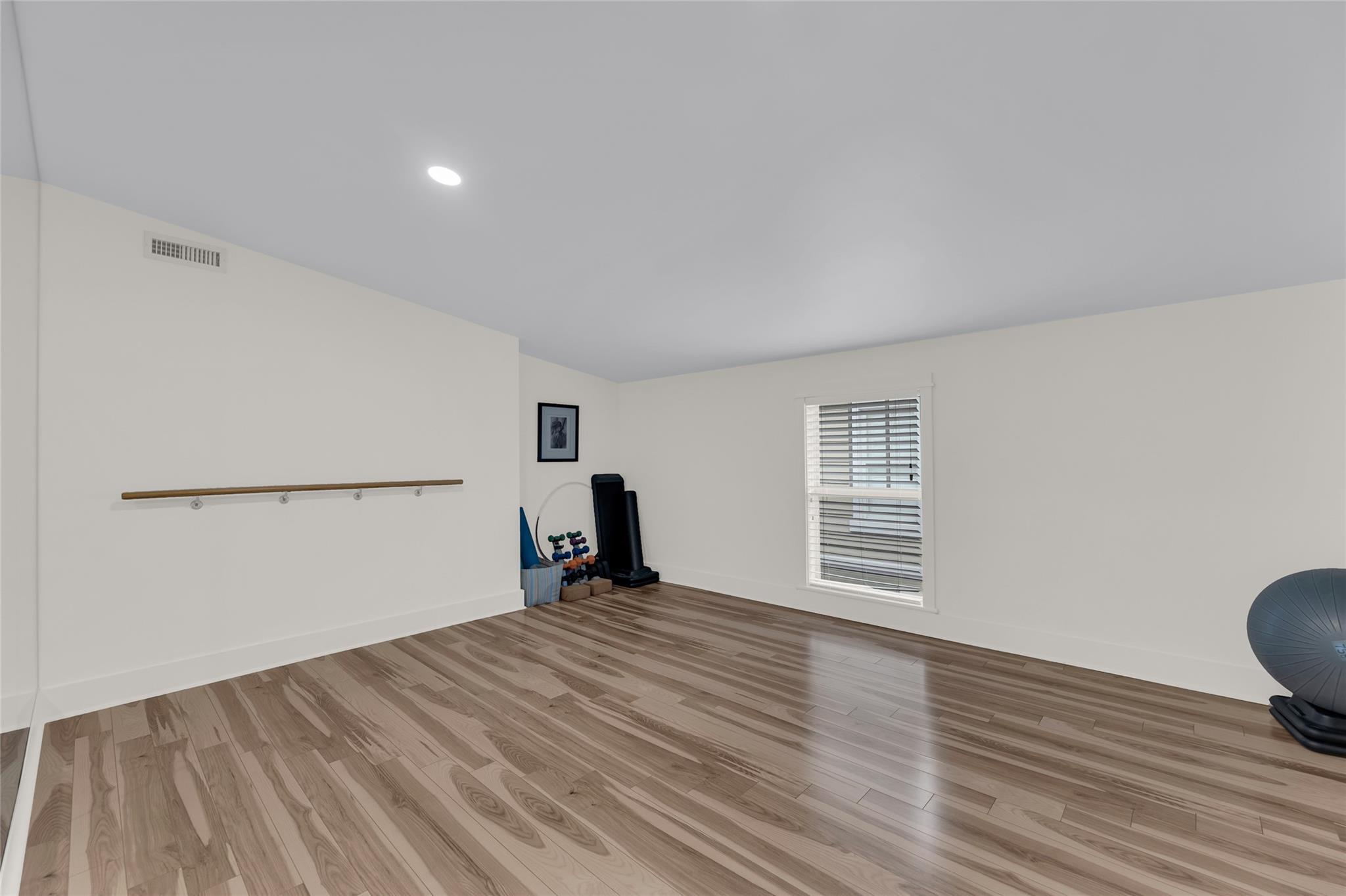 Rio Vista Cj Hectors Resu - Residential