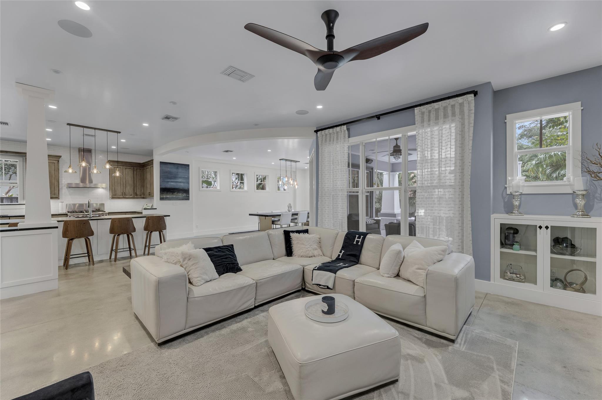 Rio Vista Cj Hectors Resu - Residential