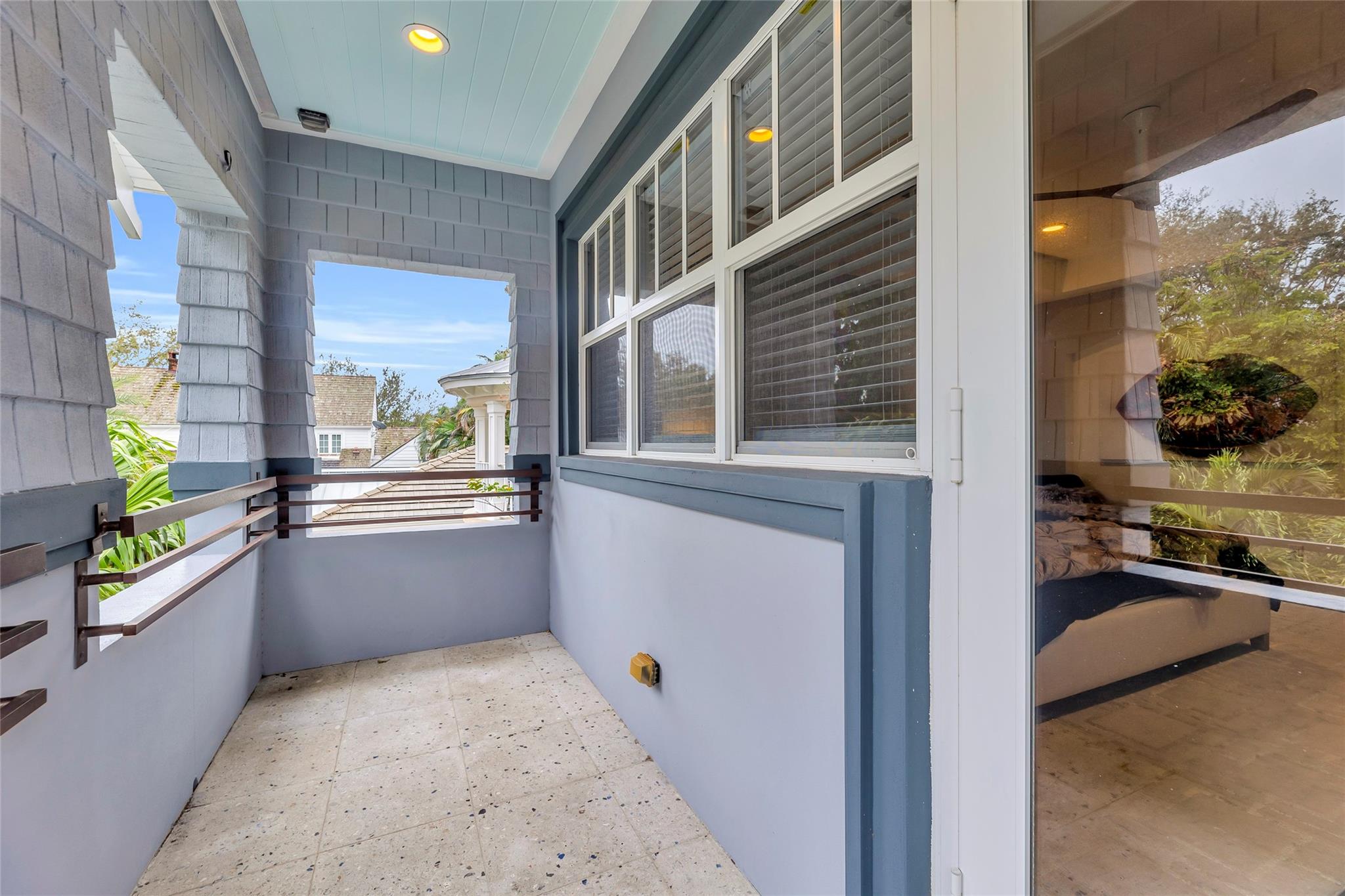 Rio Vista Cj Hectors Resu - Residential