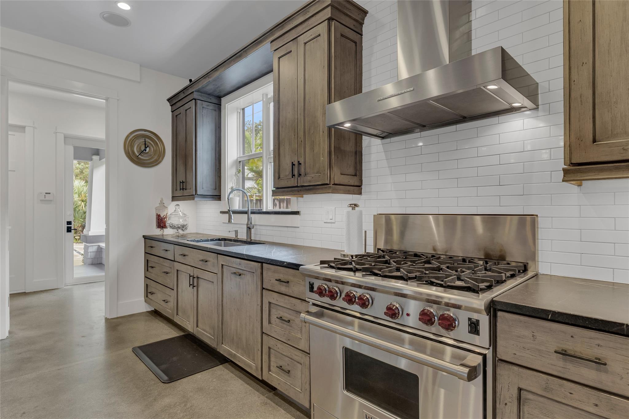 Rio Vista Cj Hectors Resu - Residential