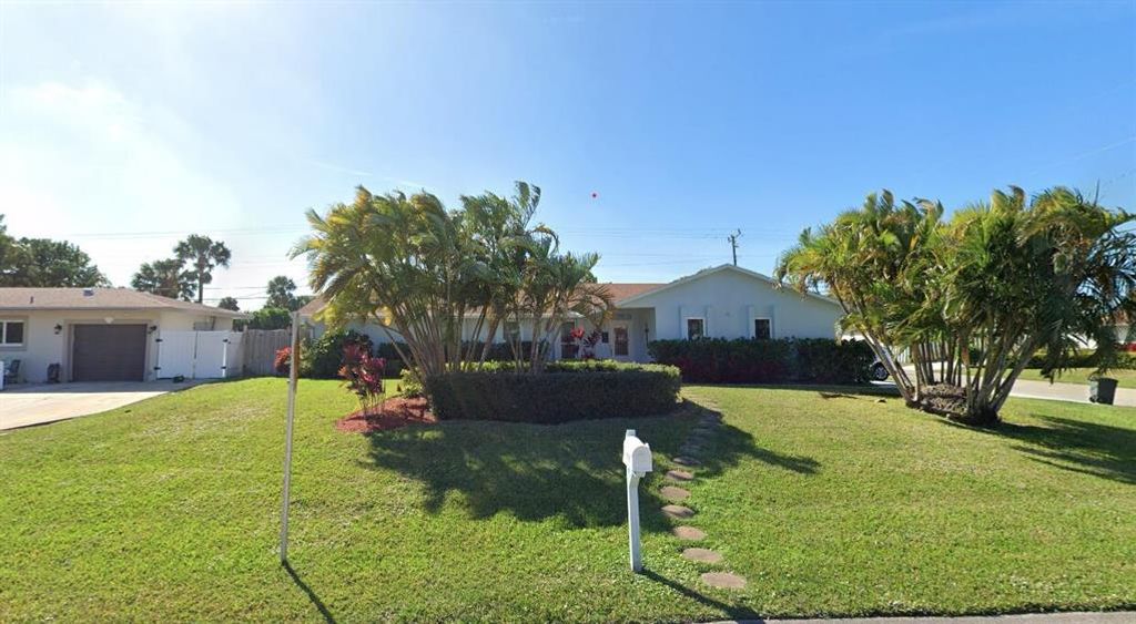 Photo of 9799 Daisy Avenue, Palm Beach Gardens, FL 33410 (MLS # R10779445)