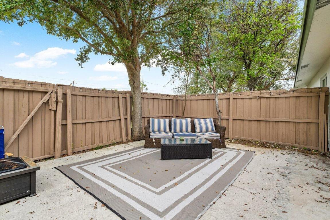 Silver Terrace Delray - Residential Income