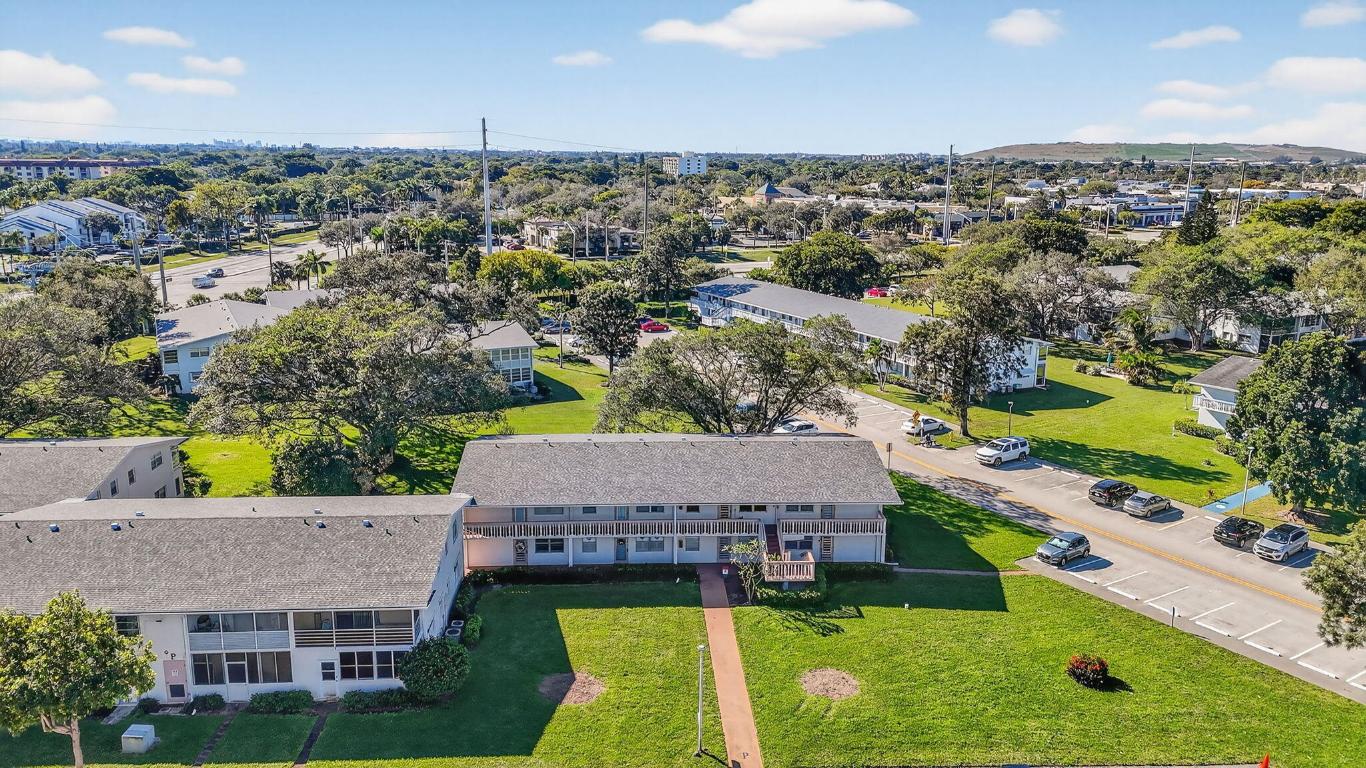 FARNHAM P CONDO - Residential