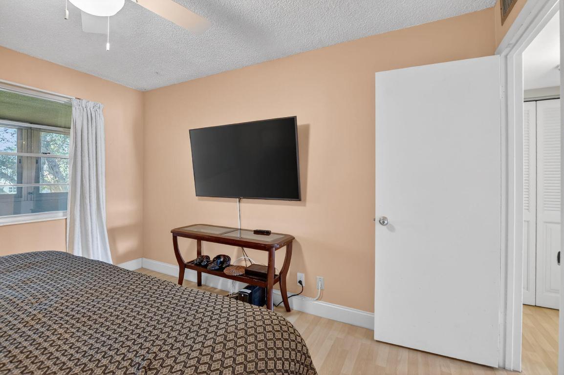 FARNHAM P CONDO - Residential