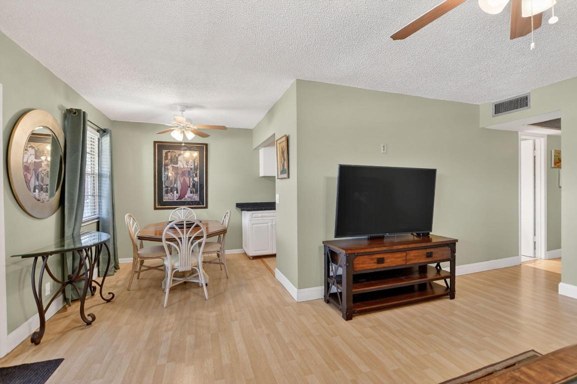 FARNHAM P CONDO - Residential