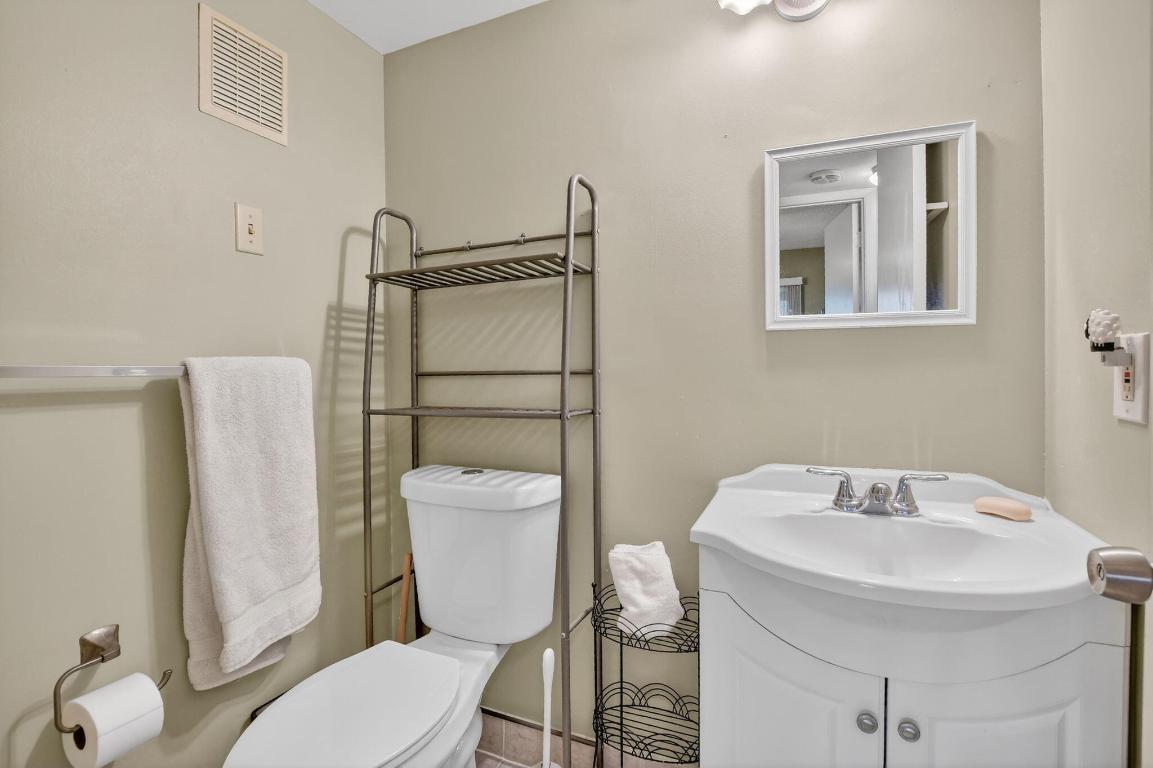 FARNHAM P CONDO - Residential