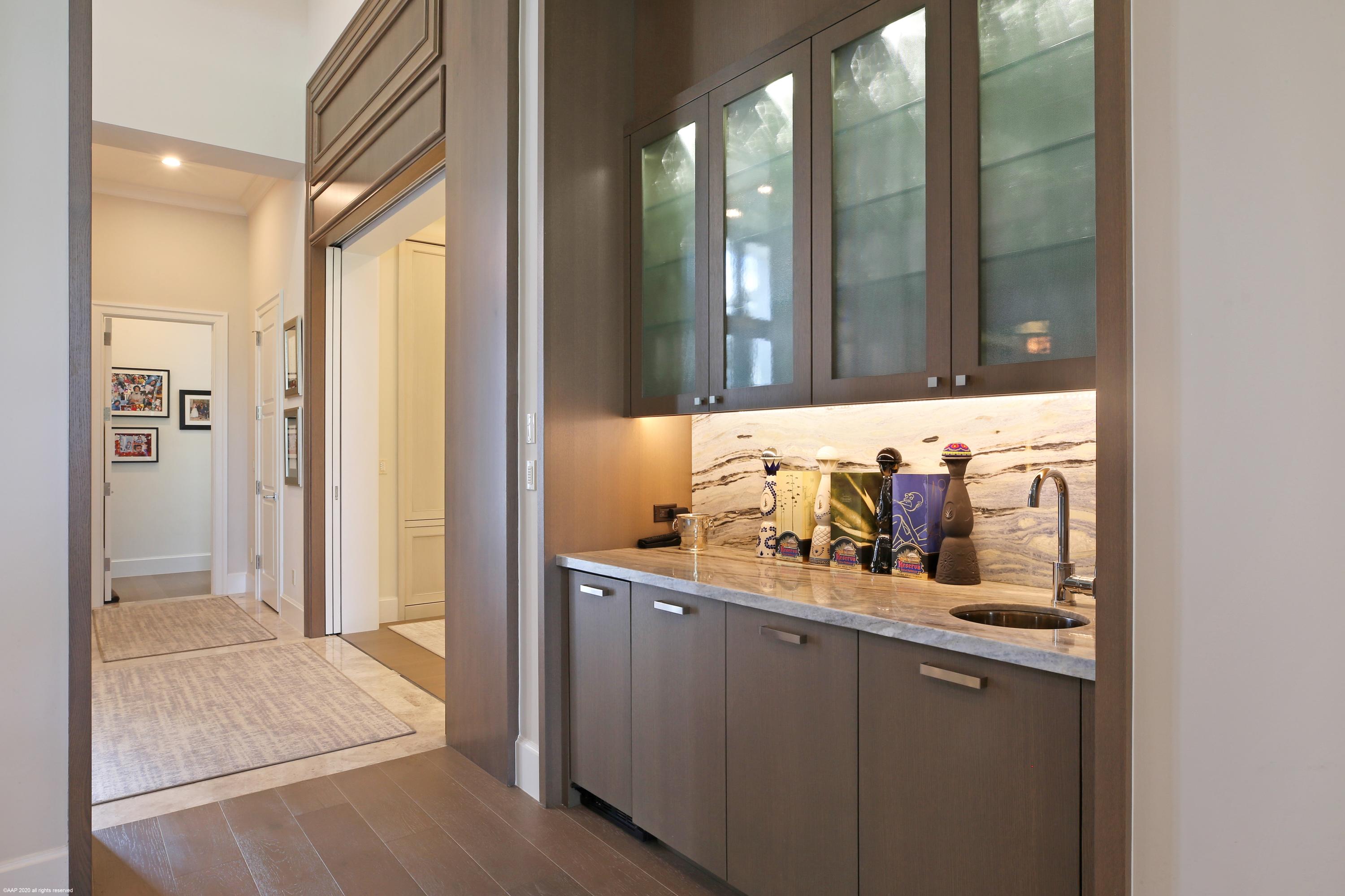 OLD PALM - Residential