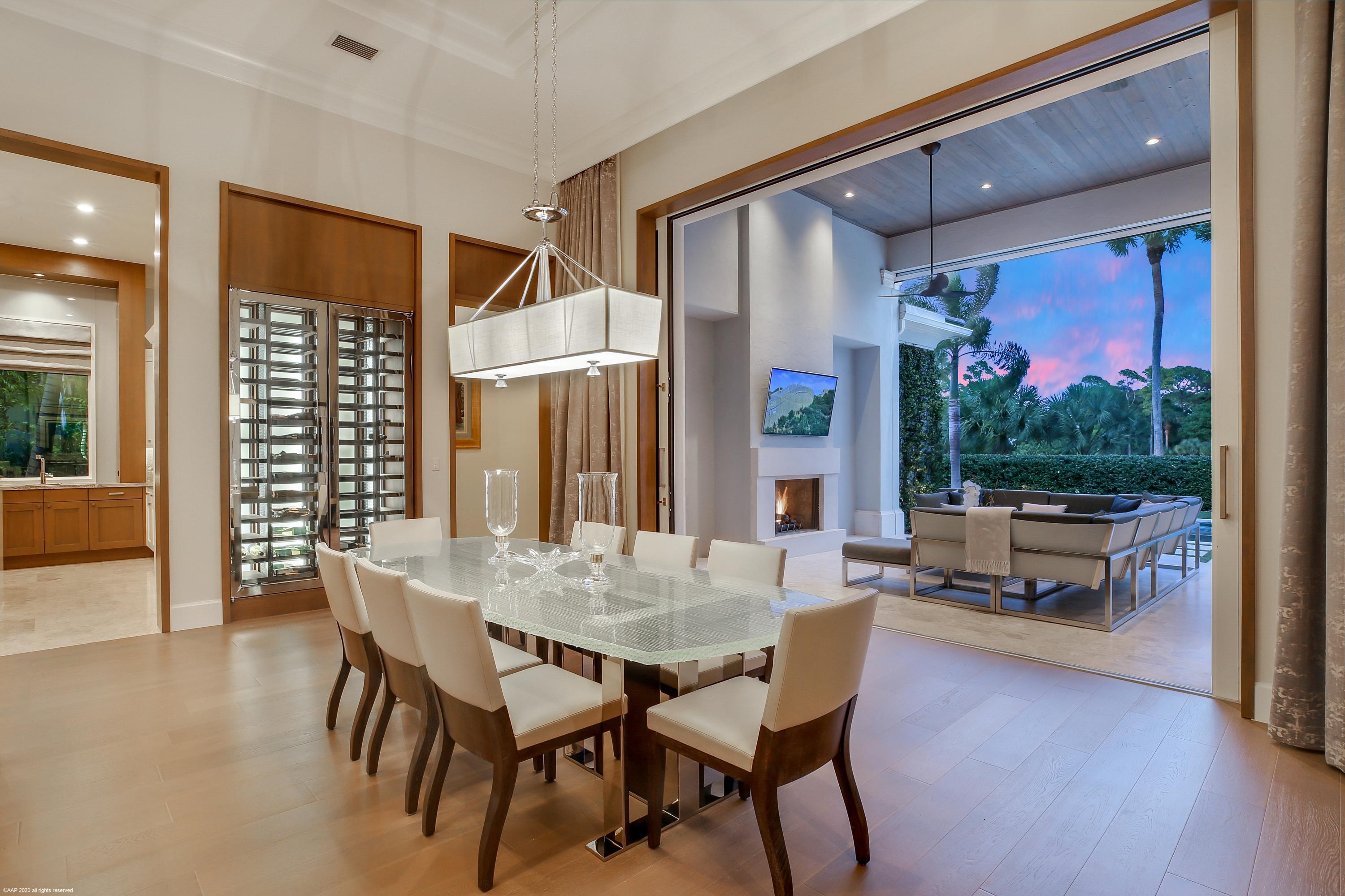 OLD PALM - Residential