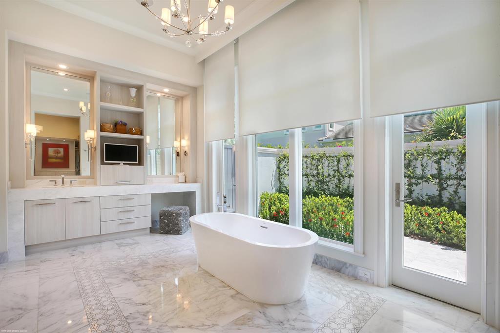 OLD PALM - Residential