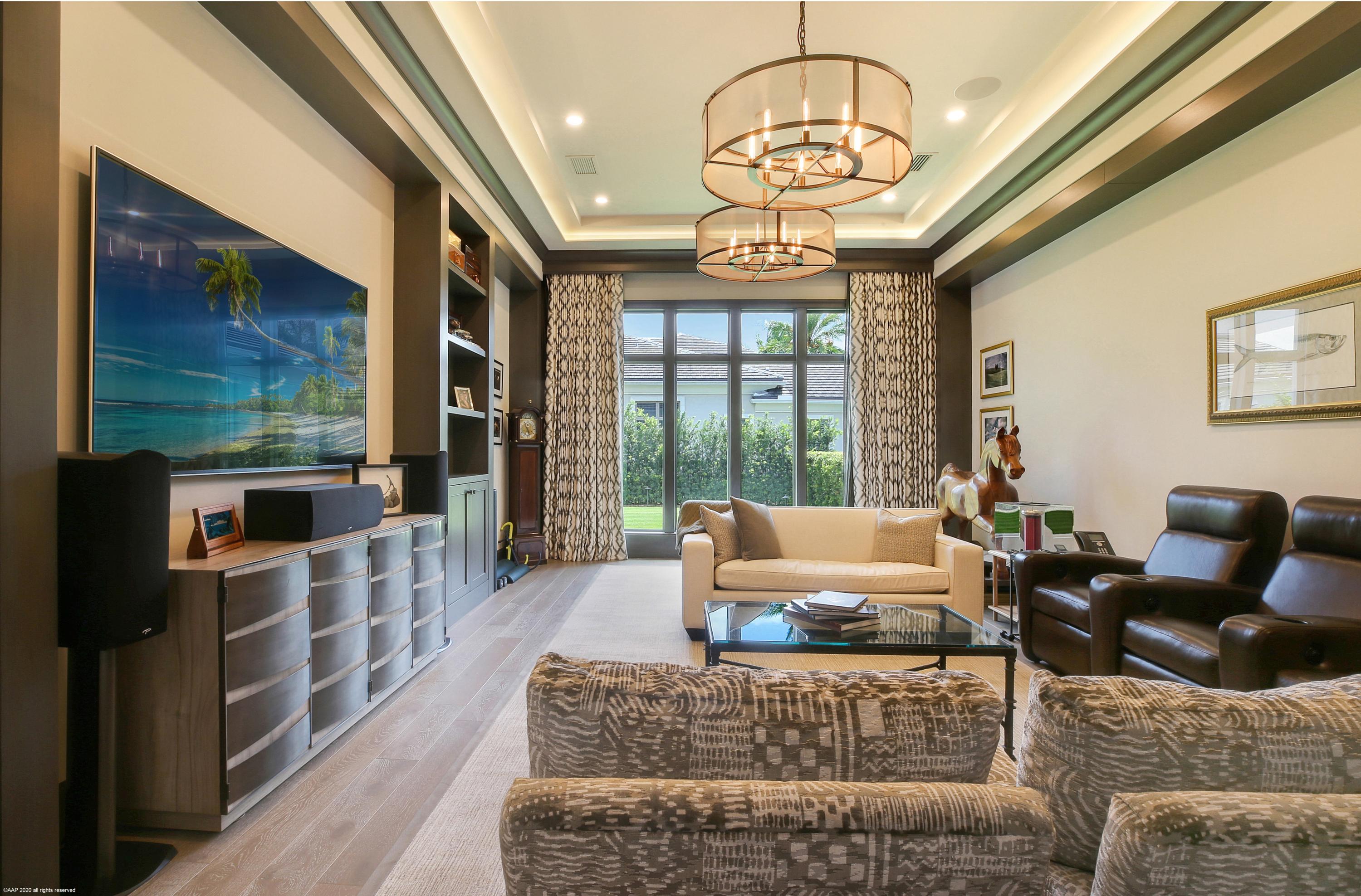 OLD PALM - Residential