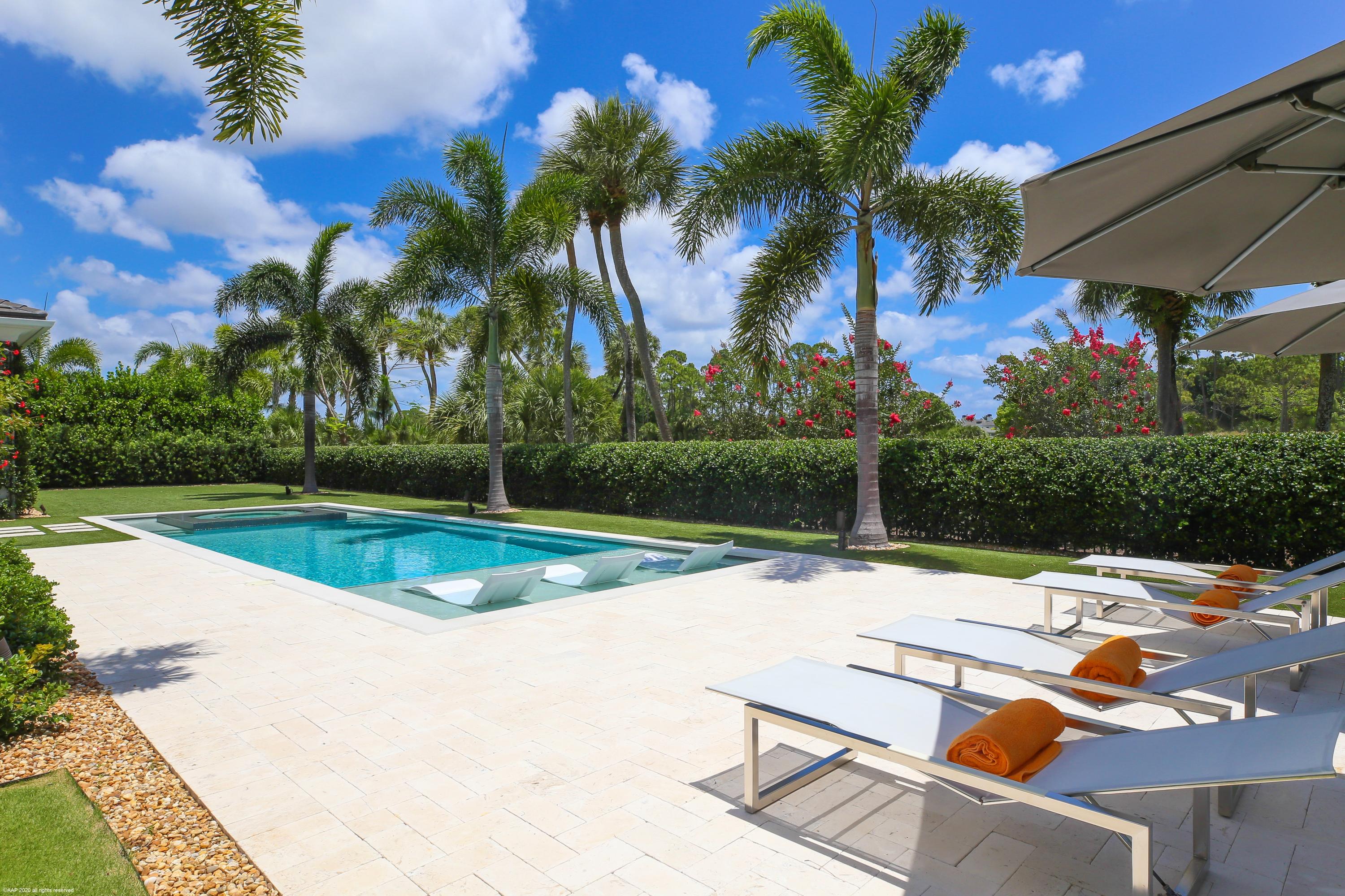 OLD PALM - Residential