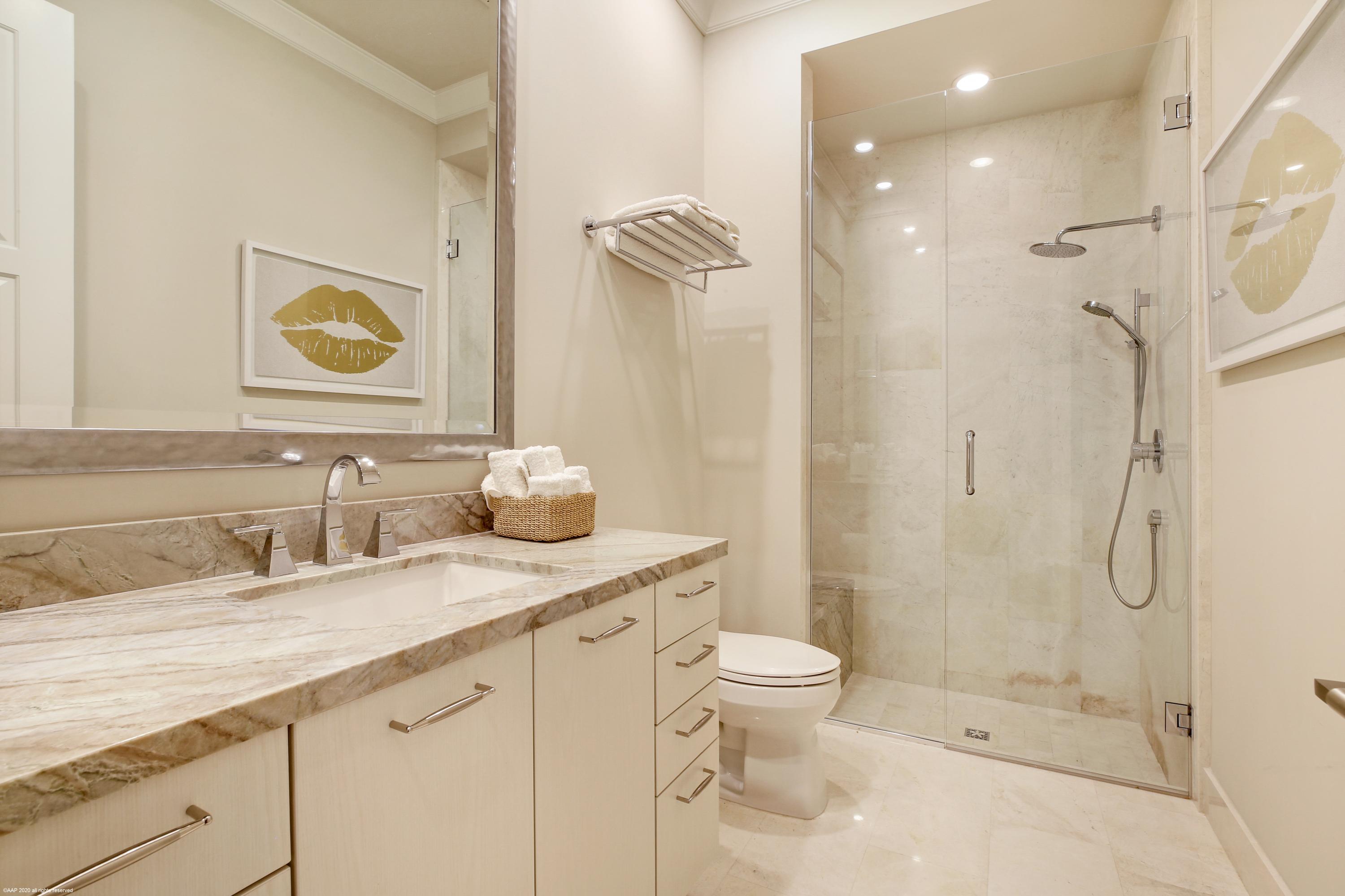 OLD PALM - Residential