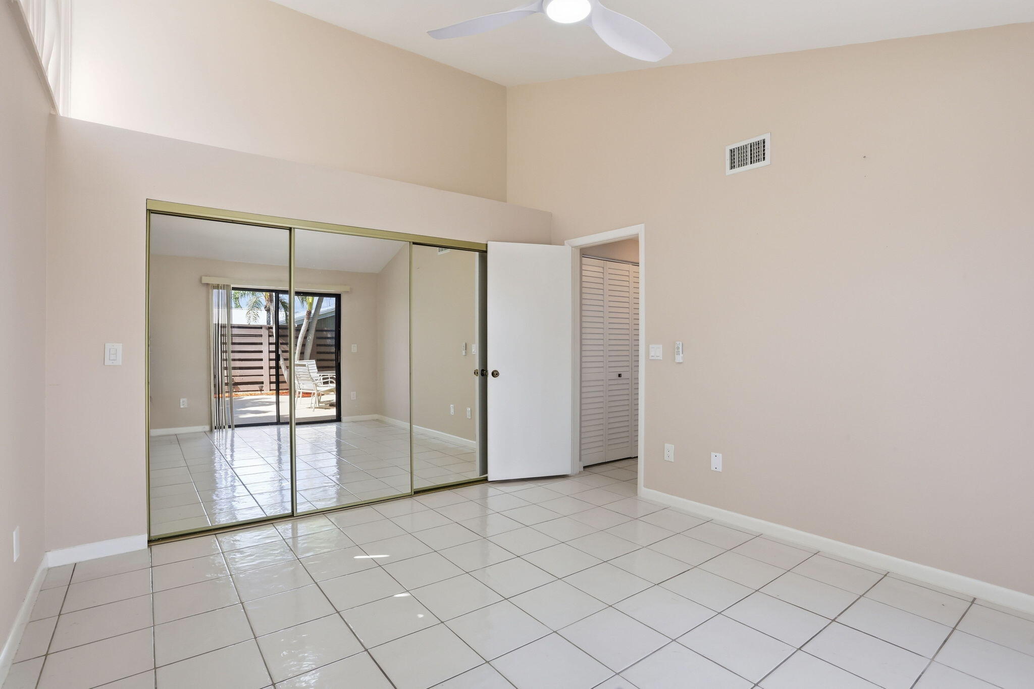OCEANSIDE TERRACE - Residential