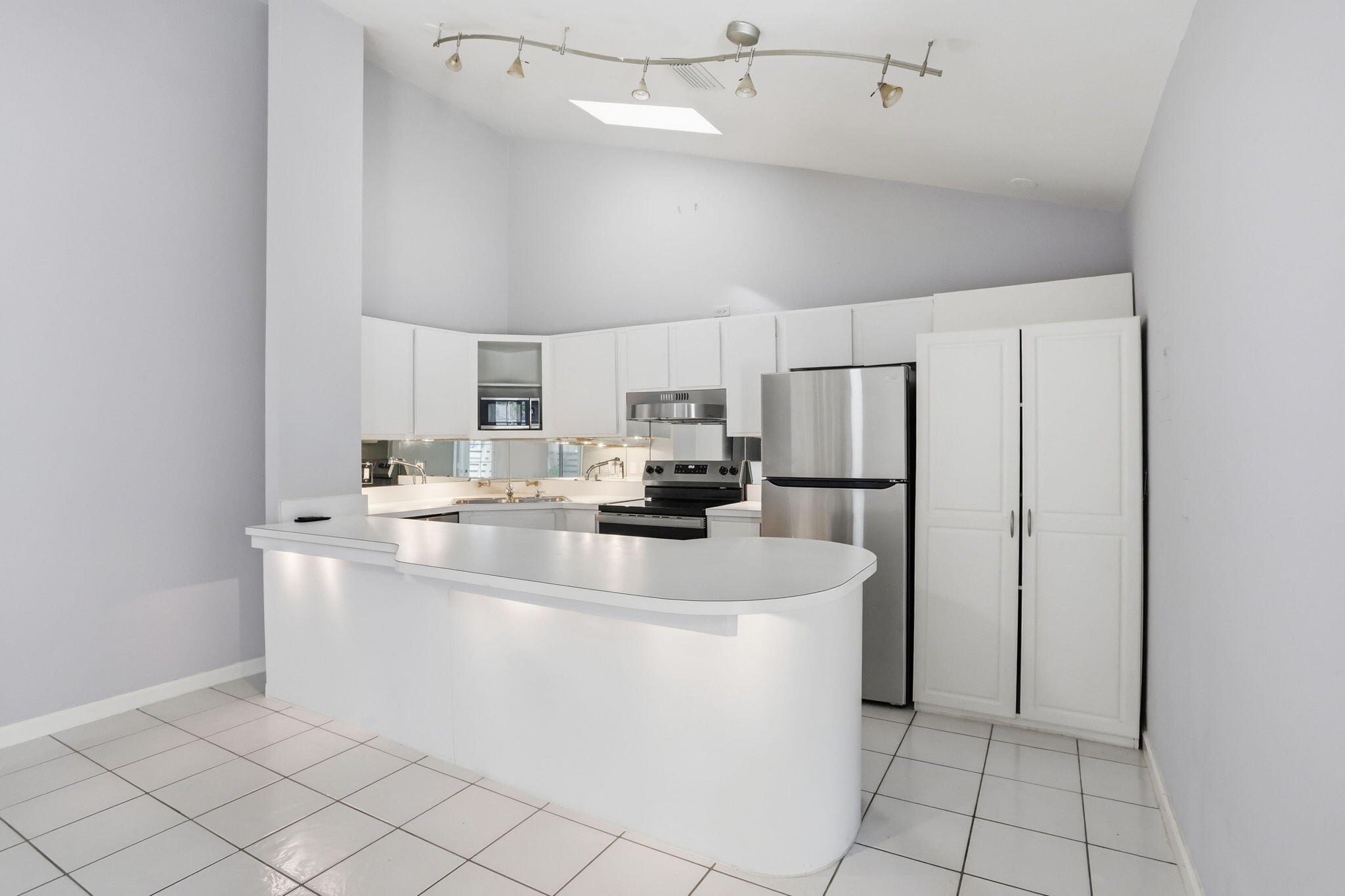 OCEANSIDE TERRACE - Residential