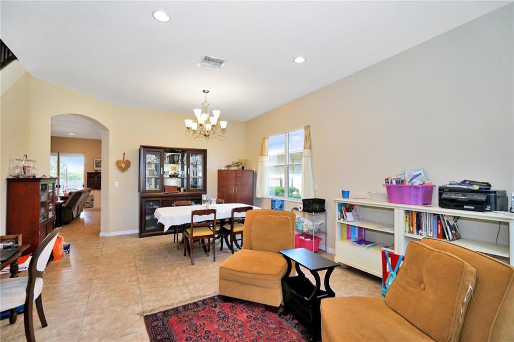 Vista Lago - Residential