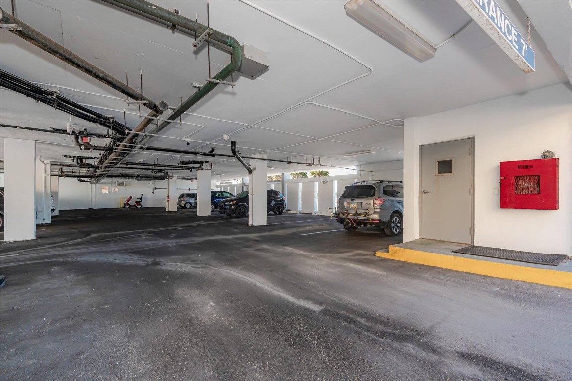 Victoria Towers - Residential