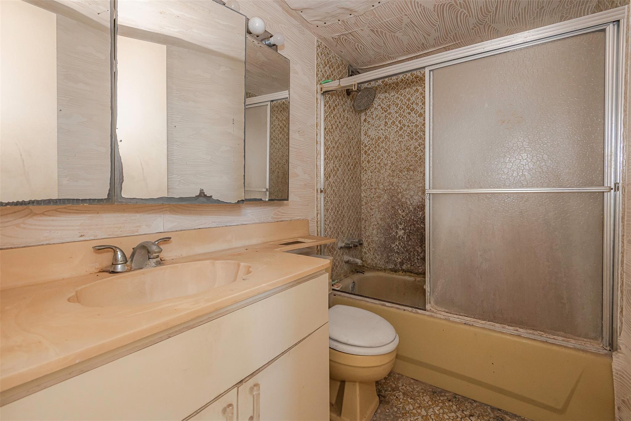 Victoria Towers - Residential