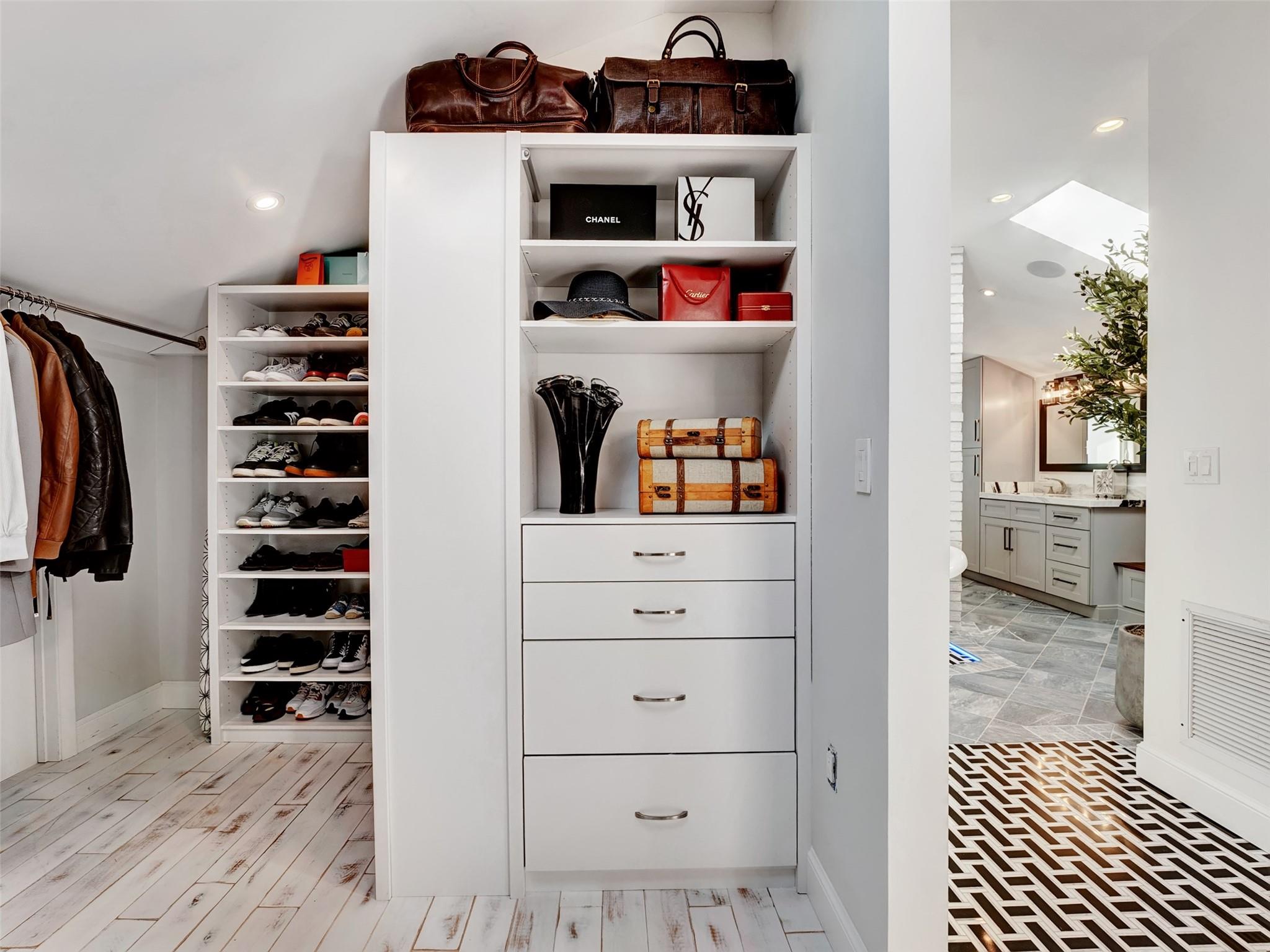 Pine Tree Estates - Residential