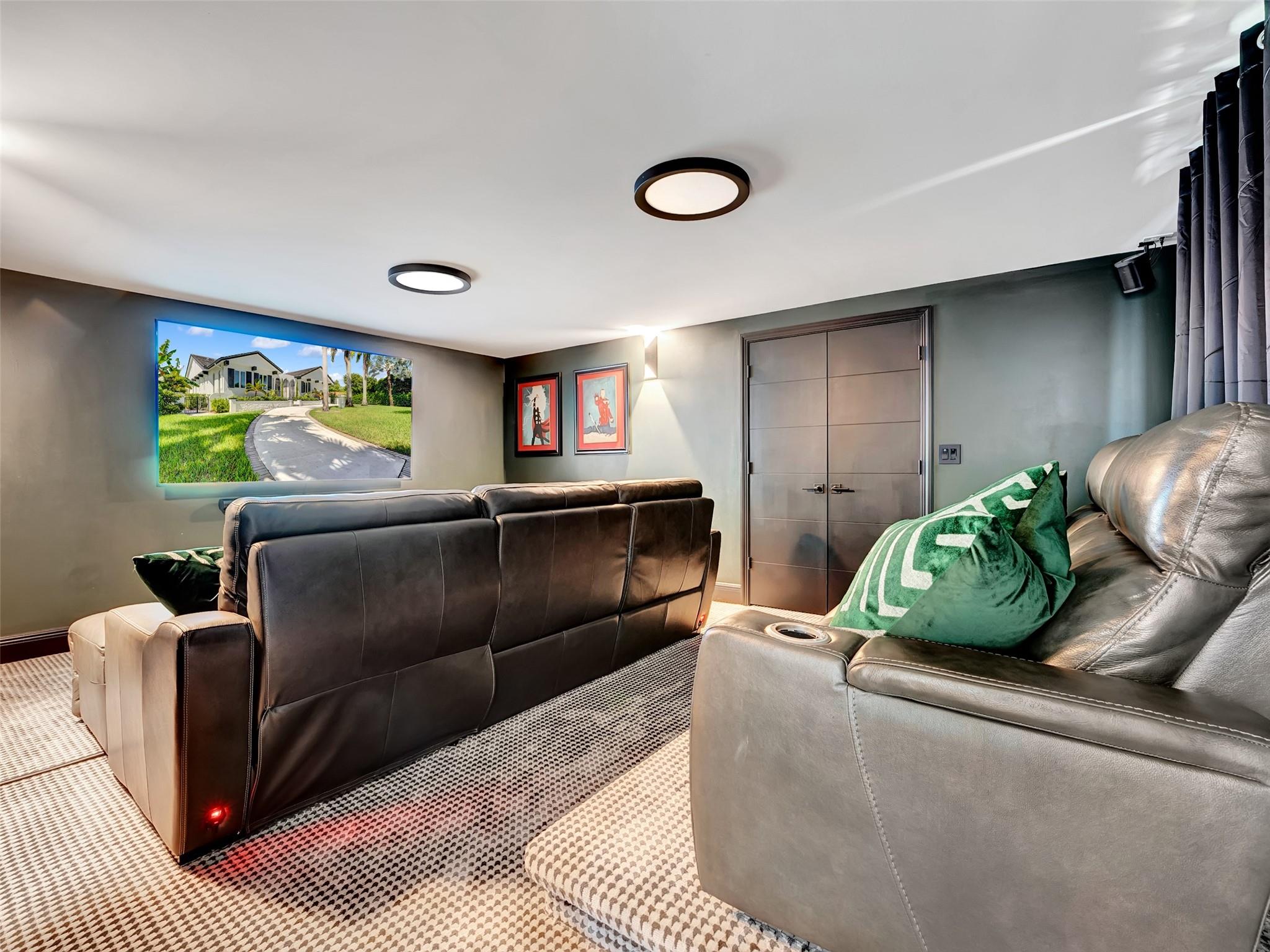 Pine Tree Estates - Residential